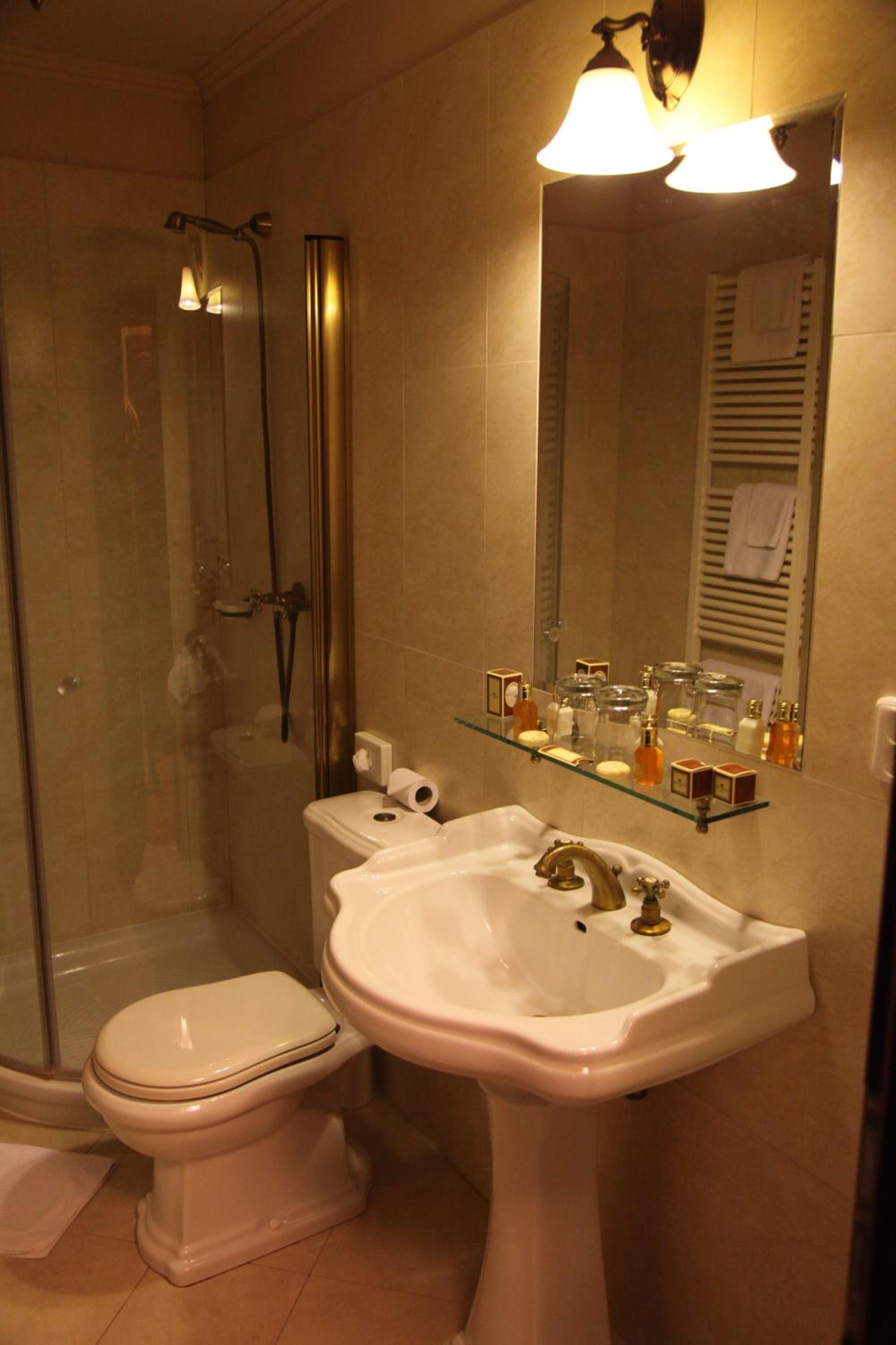Superior Double or Twin Room with Terrace - Photo 2