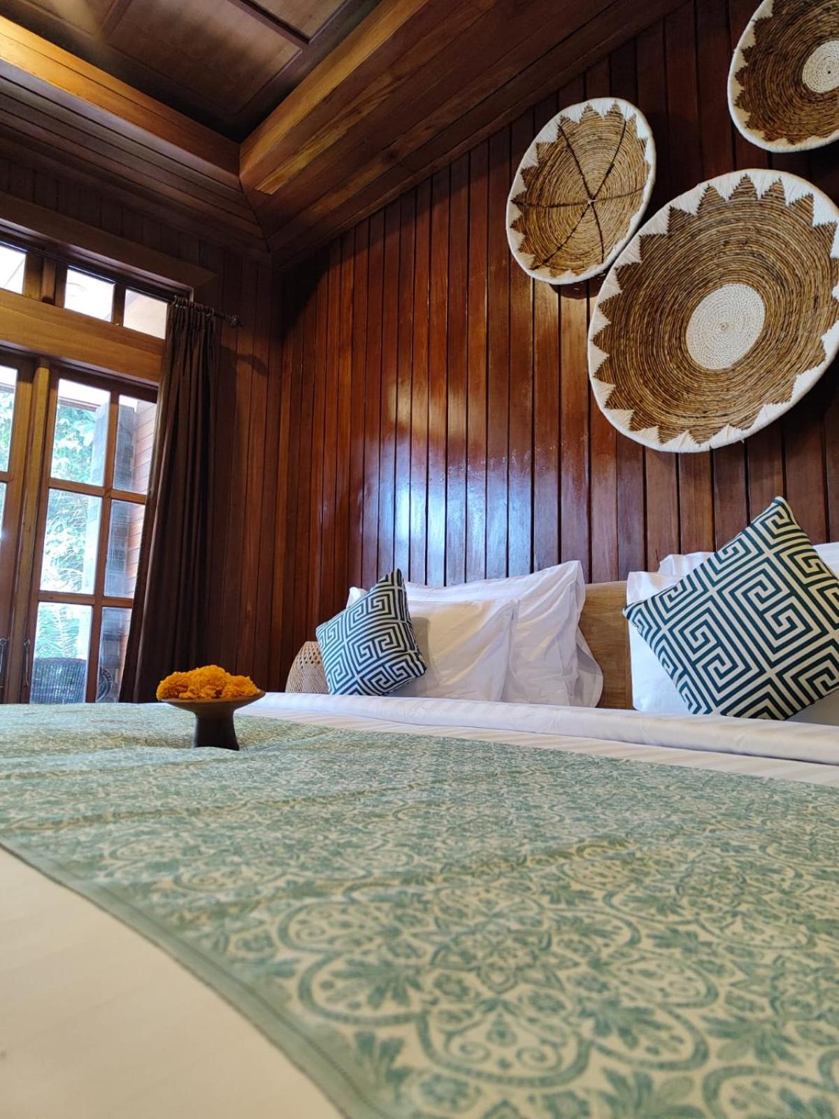 Deluxe Double Room - Photo 8