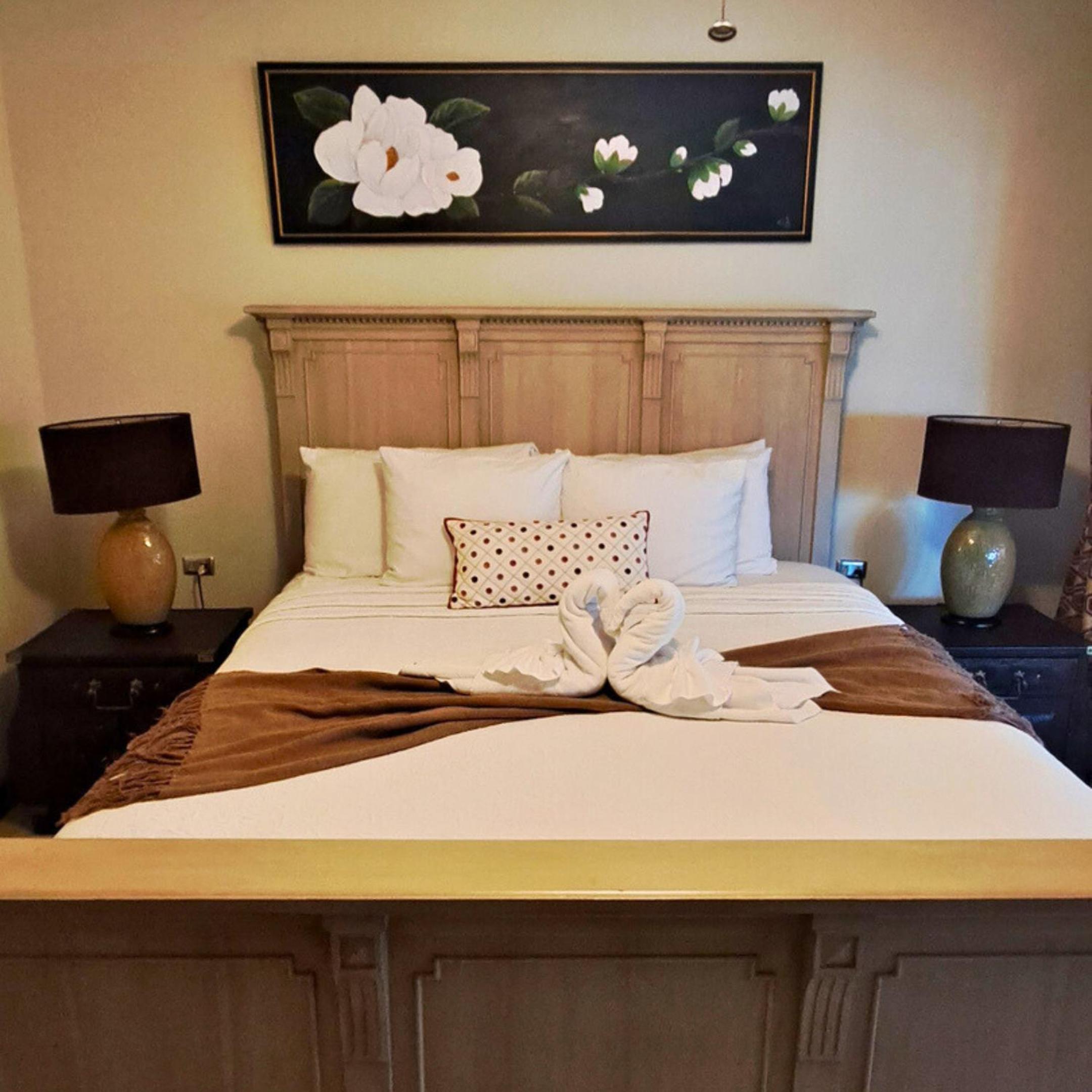King Suite With Pool View photo 3