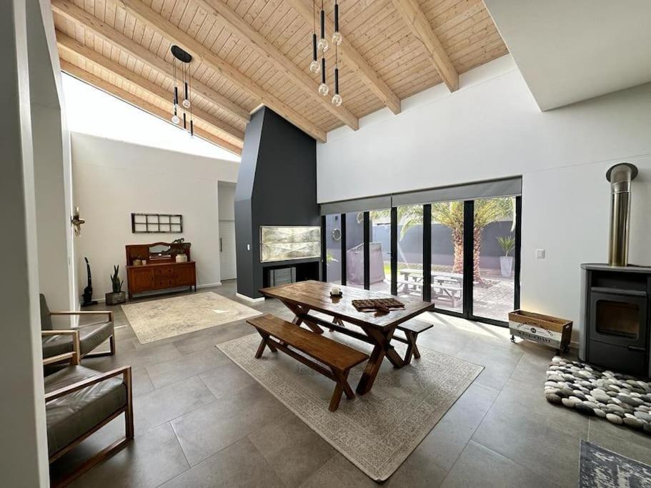 Three-Bedroom Villa photo 1