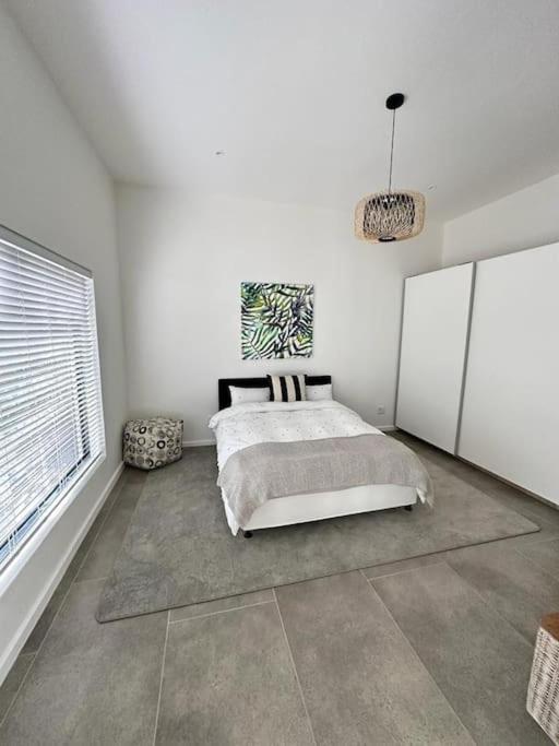 Three-Bedroom Villa photo 3