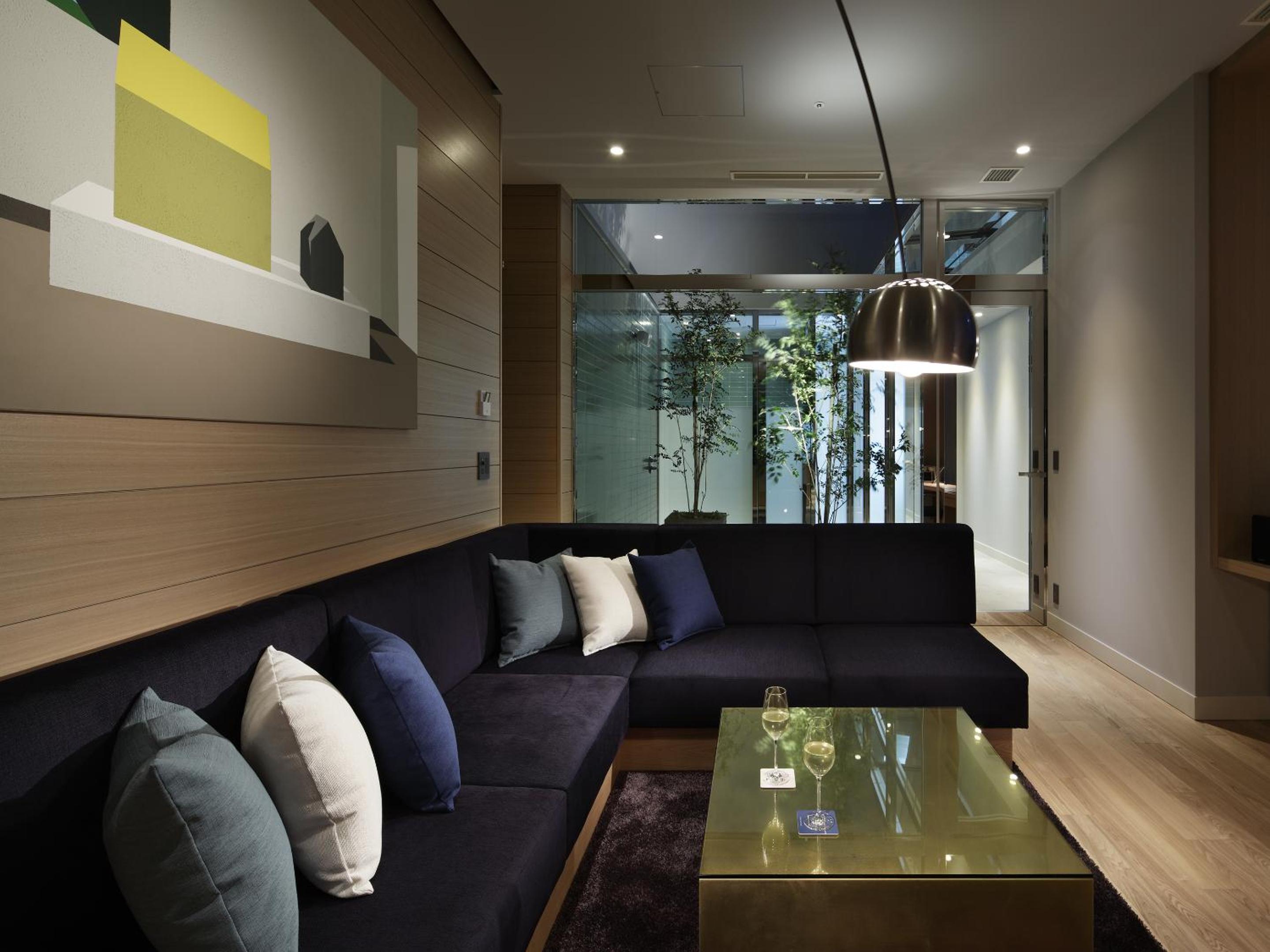 Villa Suite - Non-Smoking photo 3