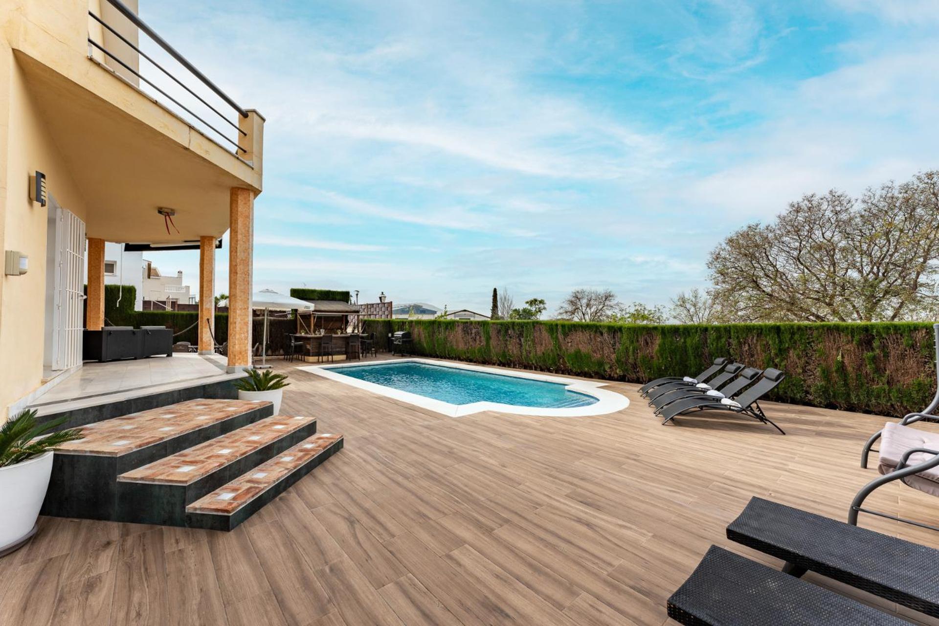 Villa photo 3