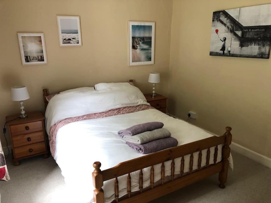 Three-Bedroom House photo 1