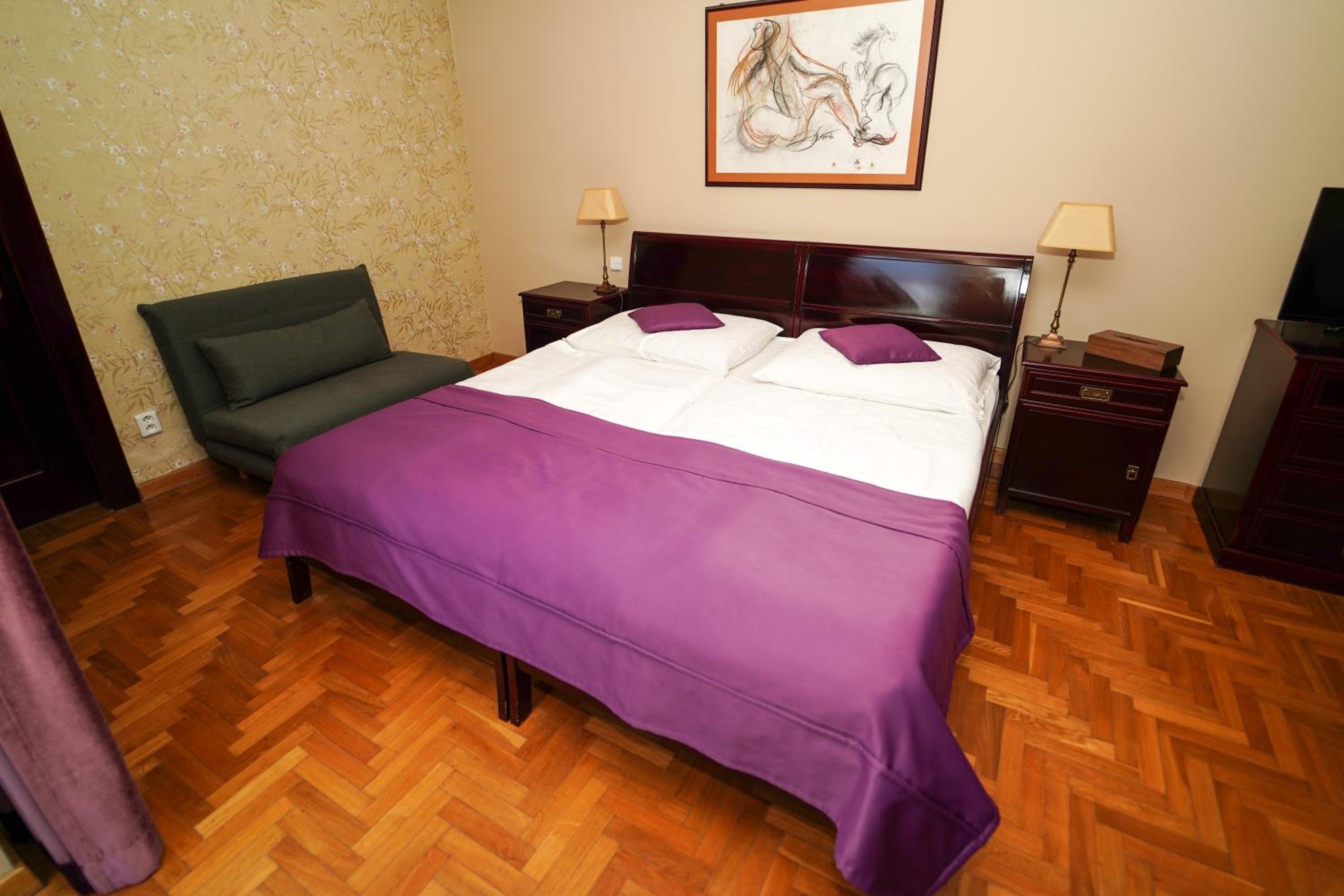 Superior Double or Twin Room - Photo 2