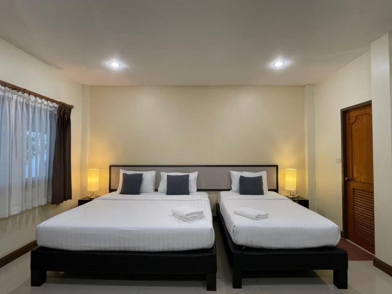 Standard Triple Room photo 3