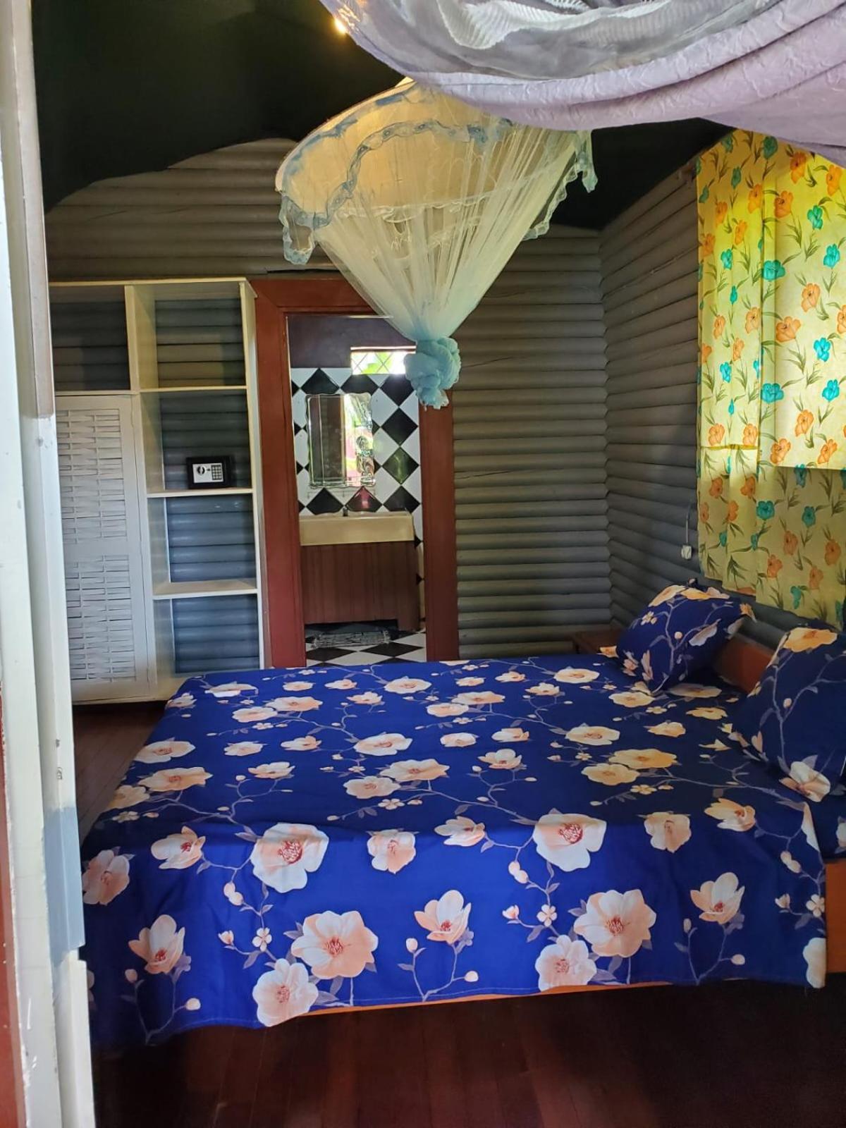 Double Room with Pool View photo 2