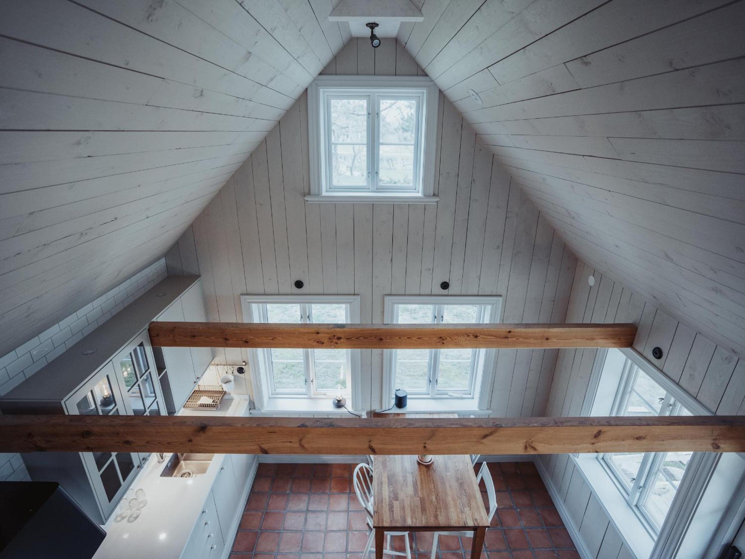 Villa photo 2