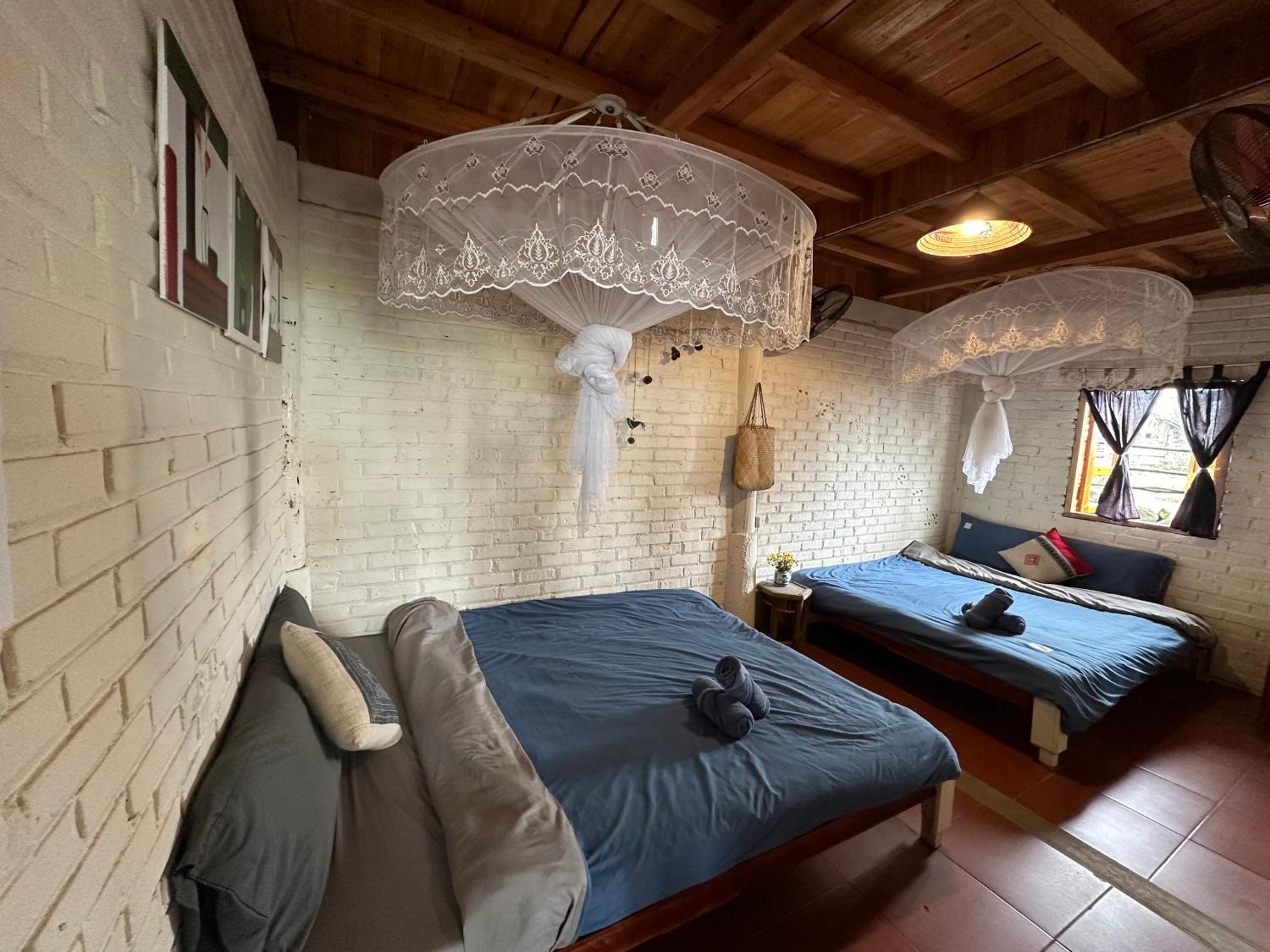 Single Bed in Dormitory Room photo 2