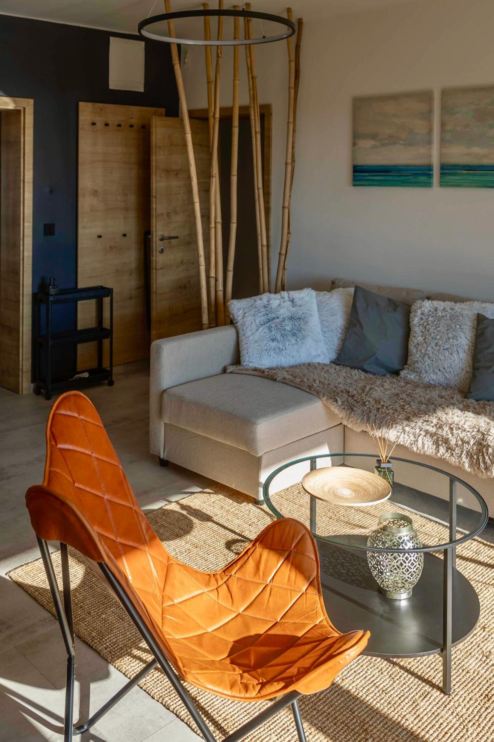 Two-Bedroom Apartment with Lake View photo 1