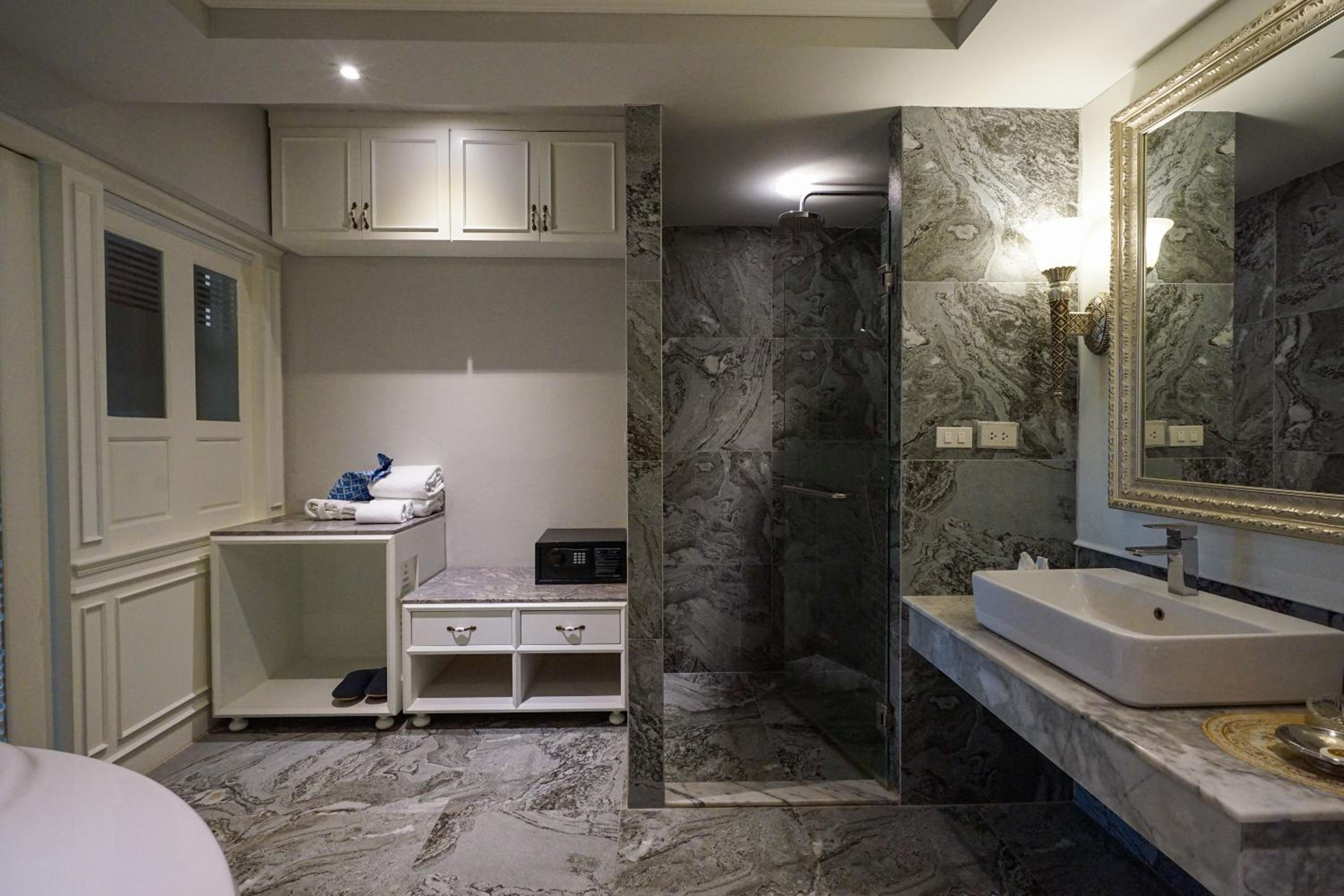 Junior Suite - Photo 4