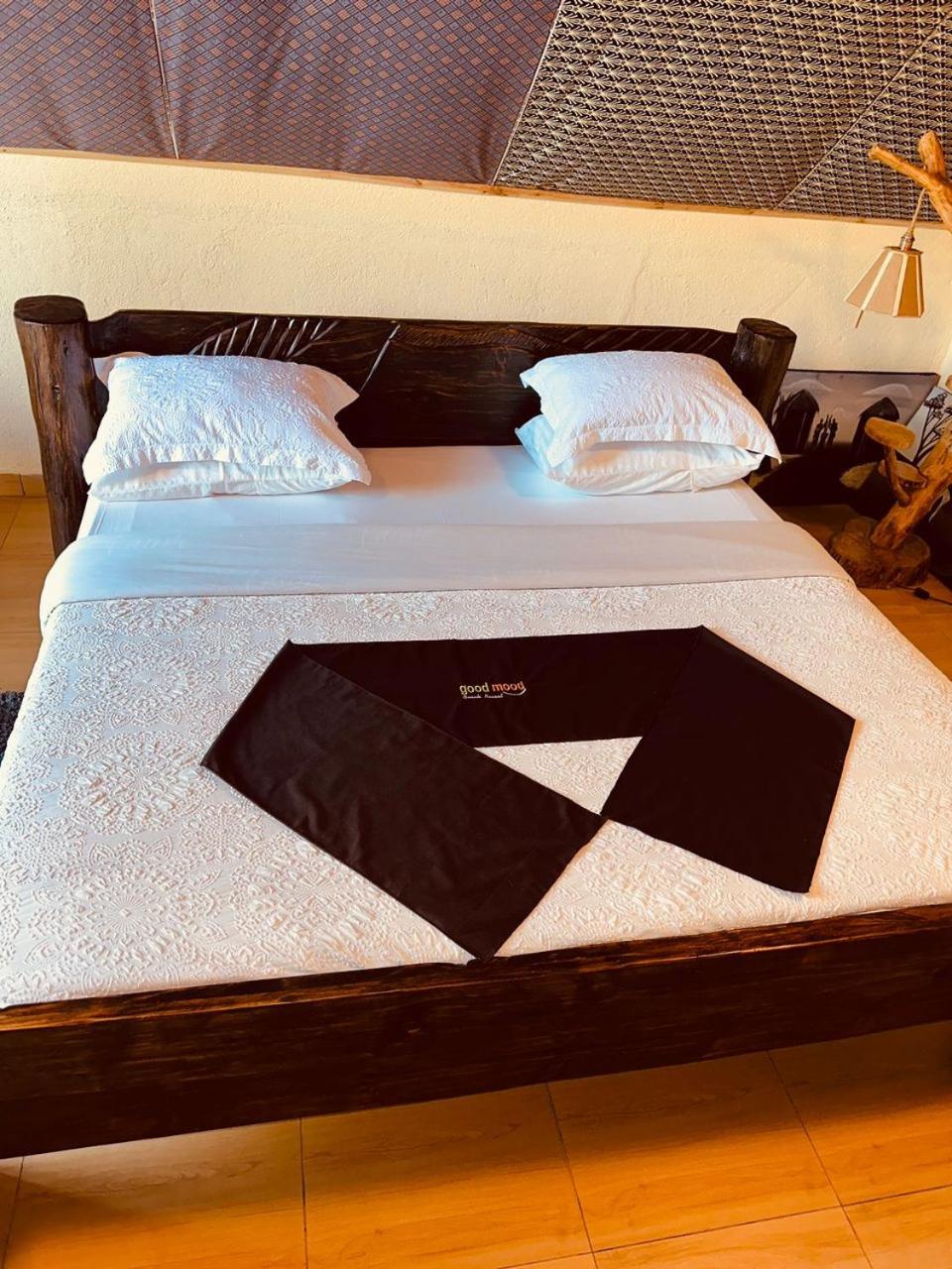 Double Or Twin Room With Lake View photo 2