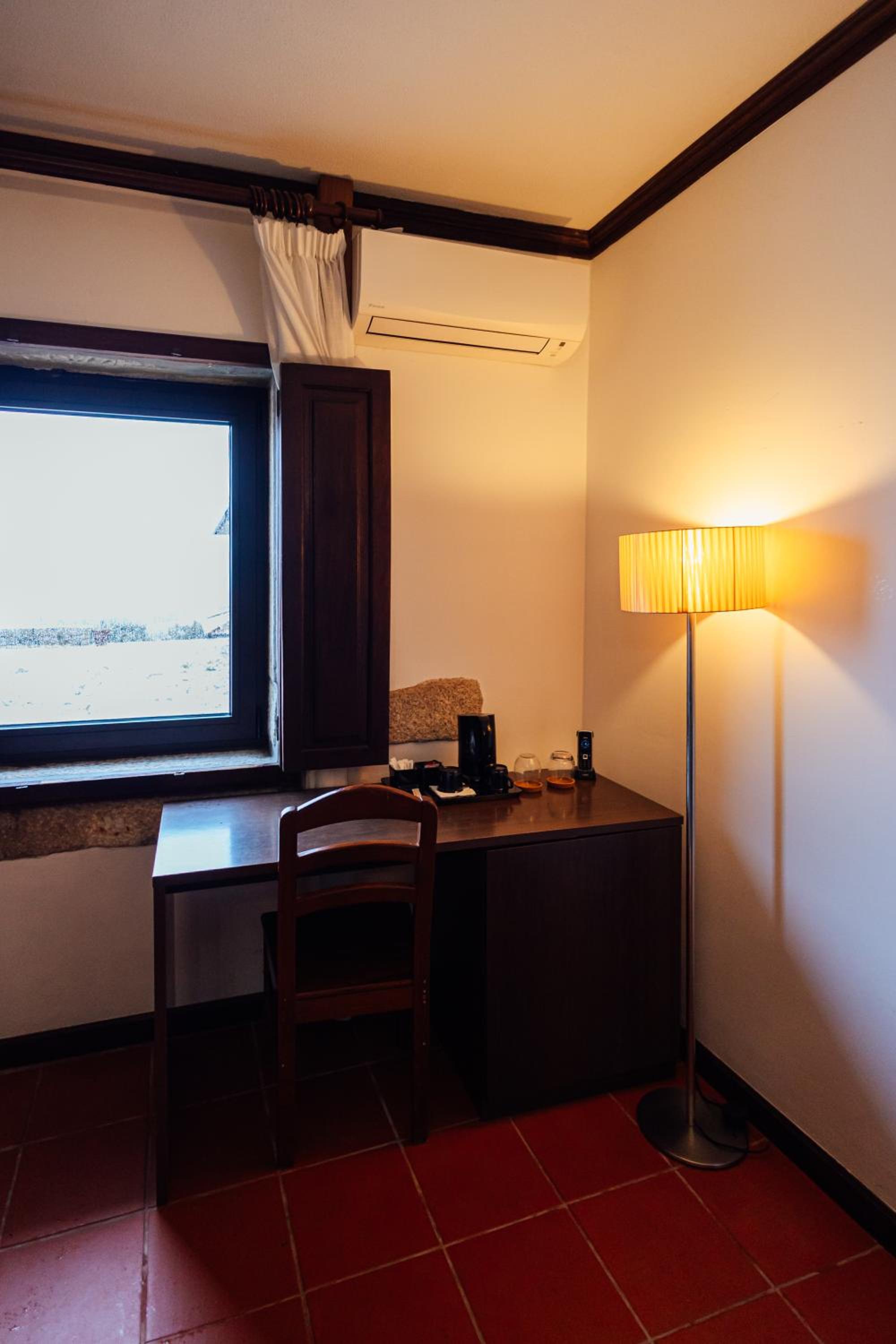 Standard Double Room photo 3