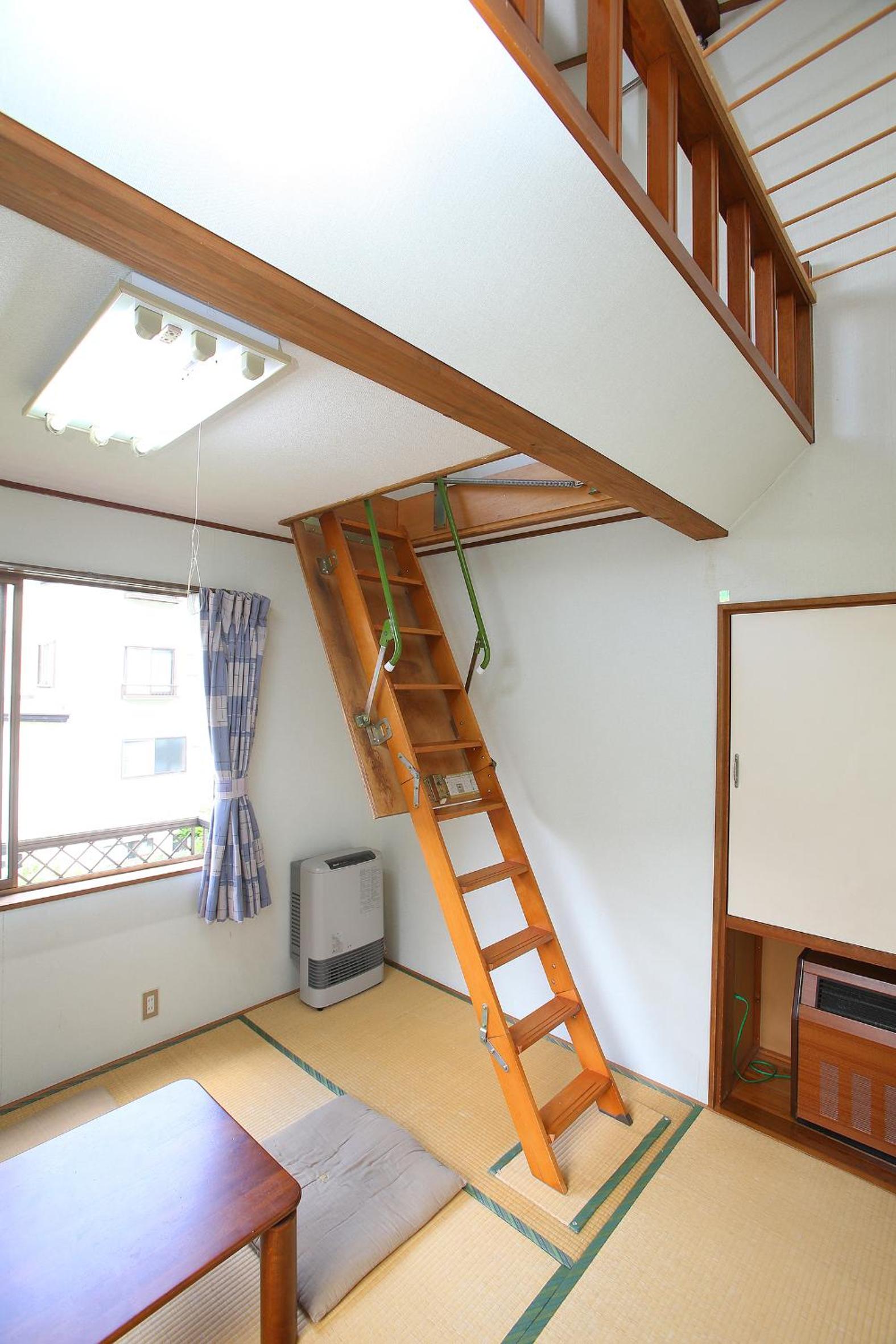 Japanese-Style Room with Private Bathroom and Loft  photo 2