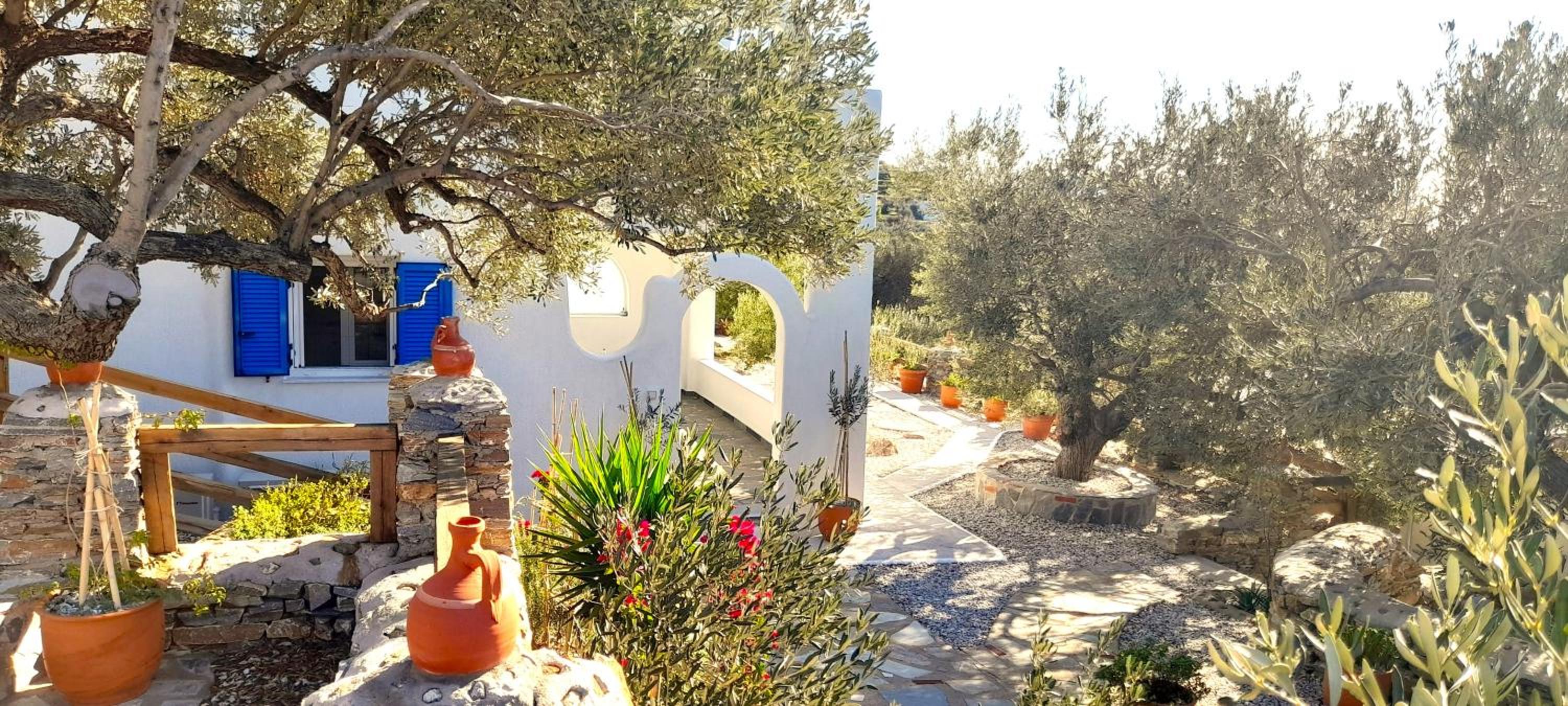 Villa with Sea View - Photo 13