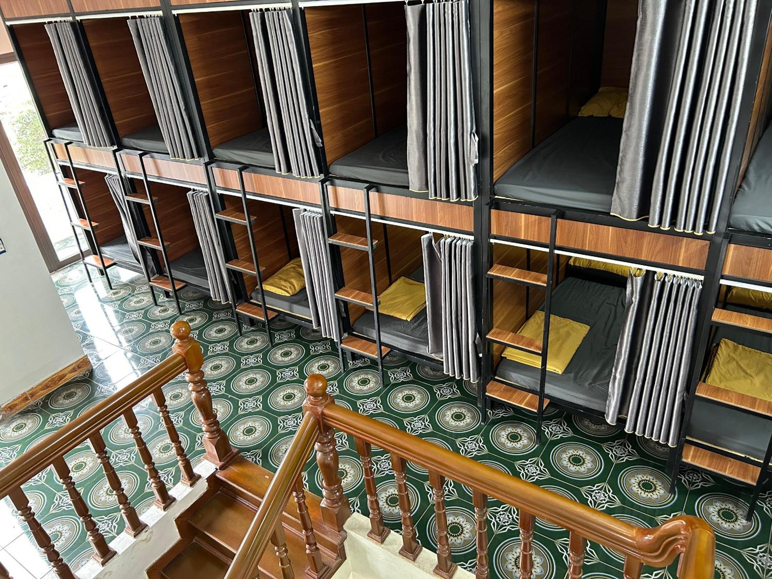 Mixed Dormitory Room photo 2