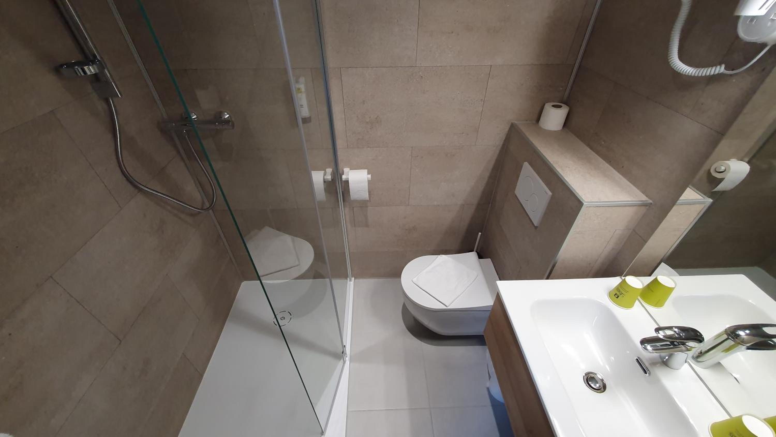 Double Room photo 3