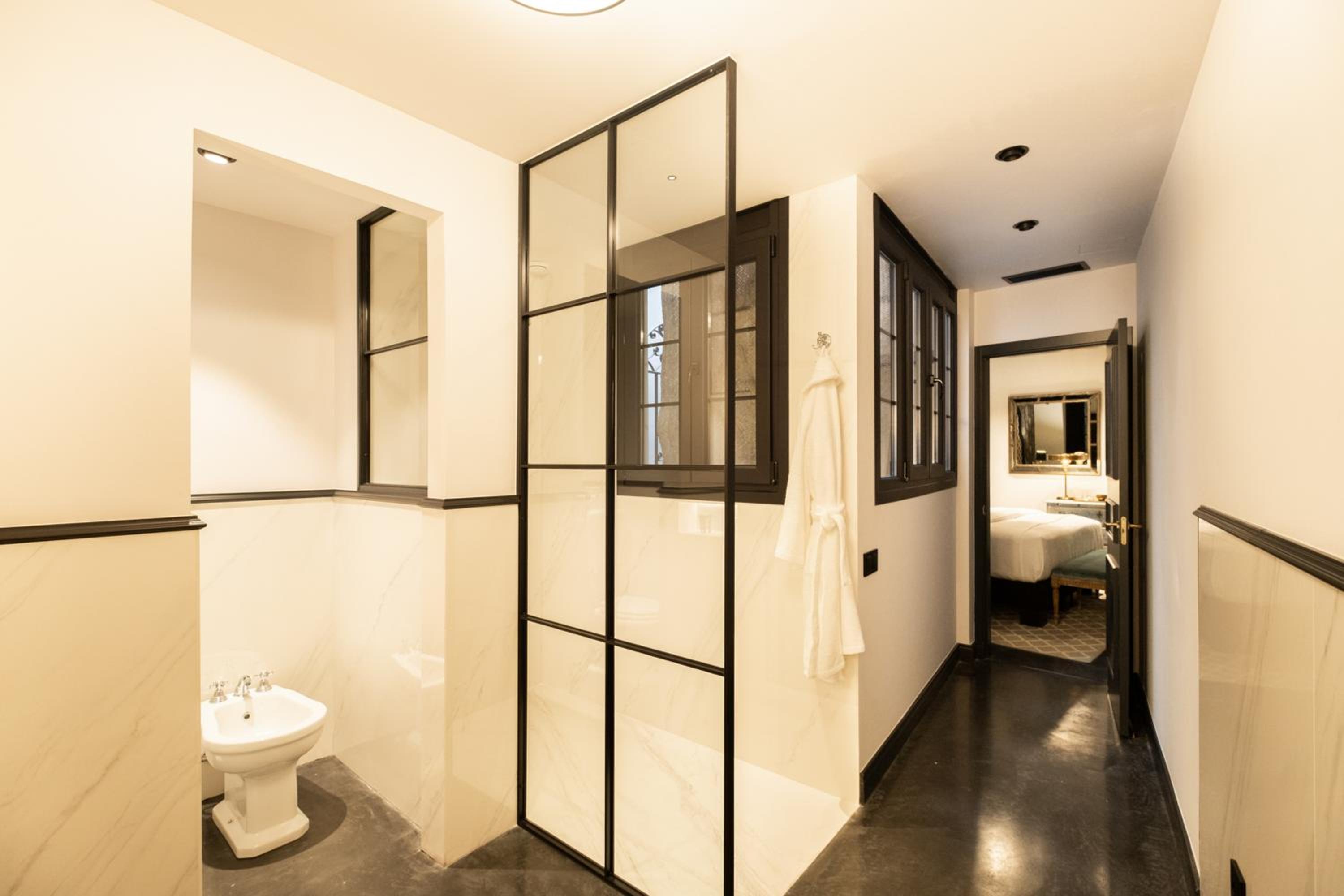 Superior Double Room - Photo 4
