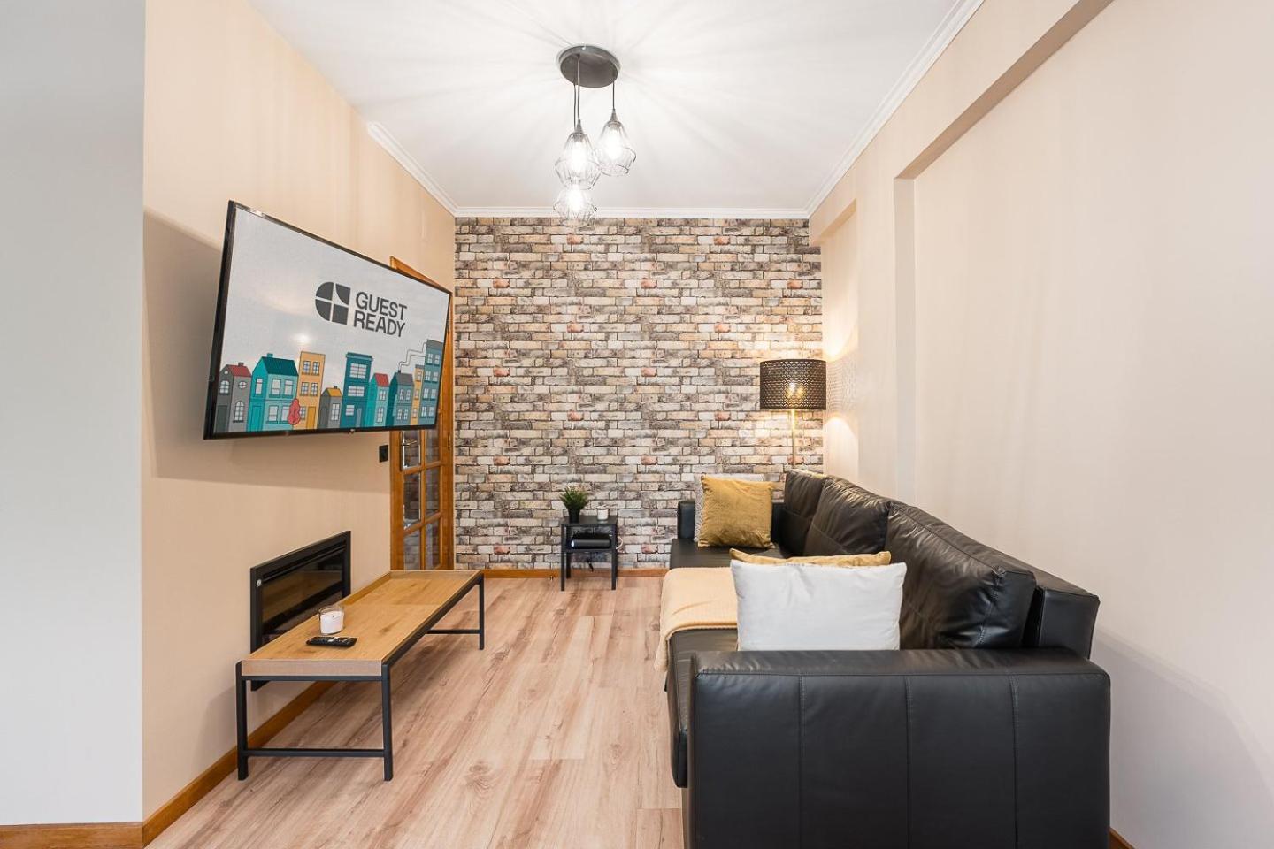 Apartment photo 1