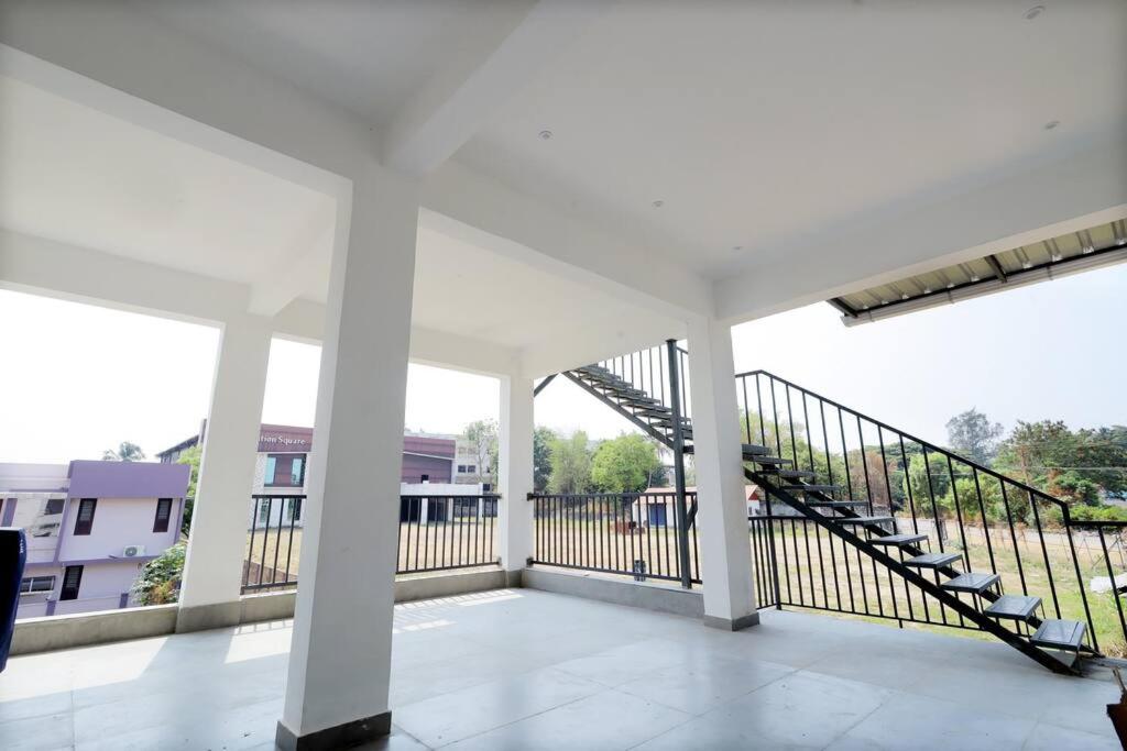 Two-Bedroom House photo 2