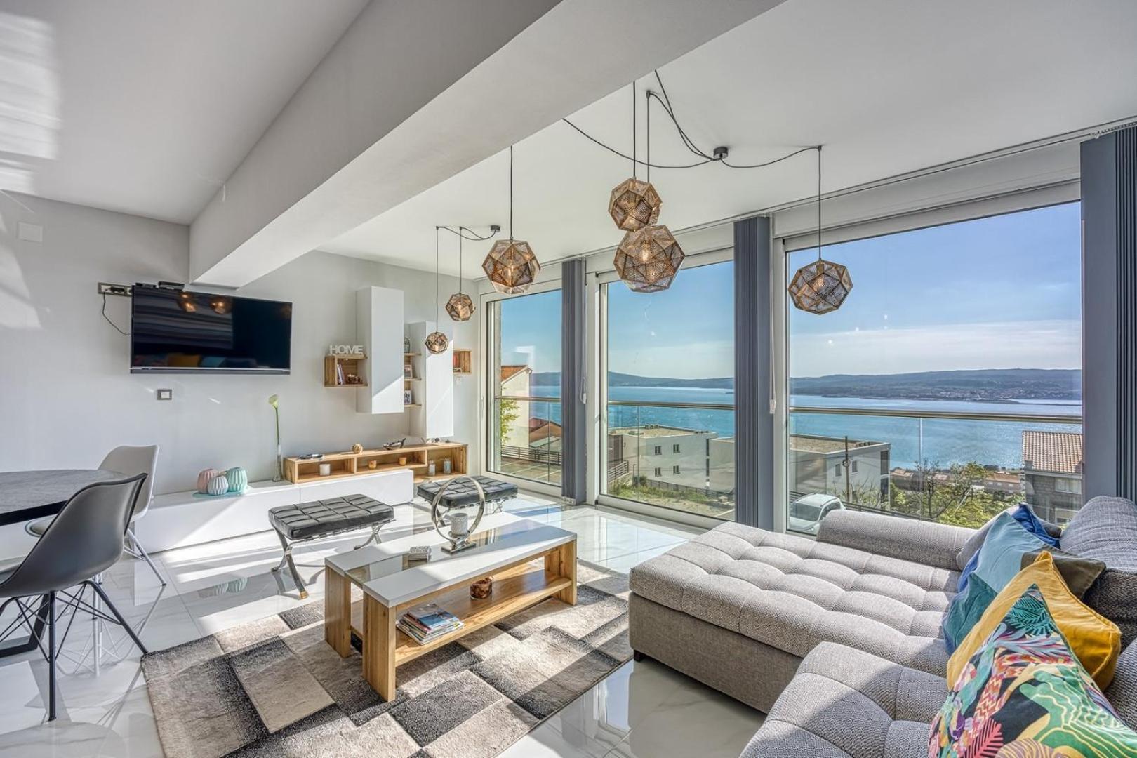 Apartment with Sea View