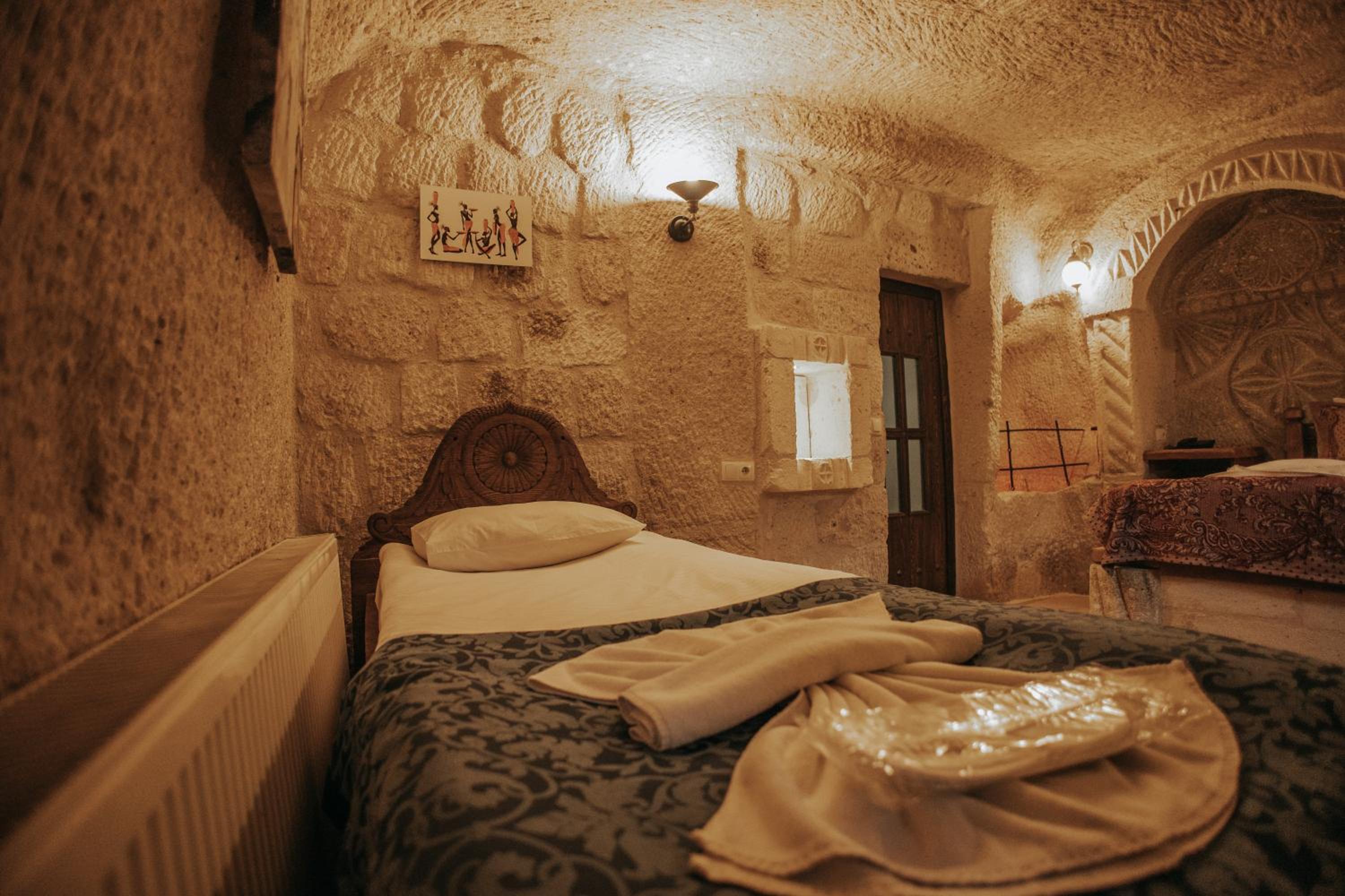 Family Cave Suite - Photo 10