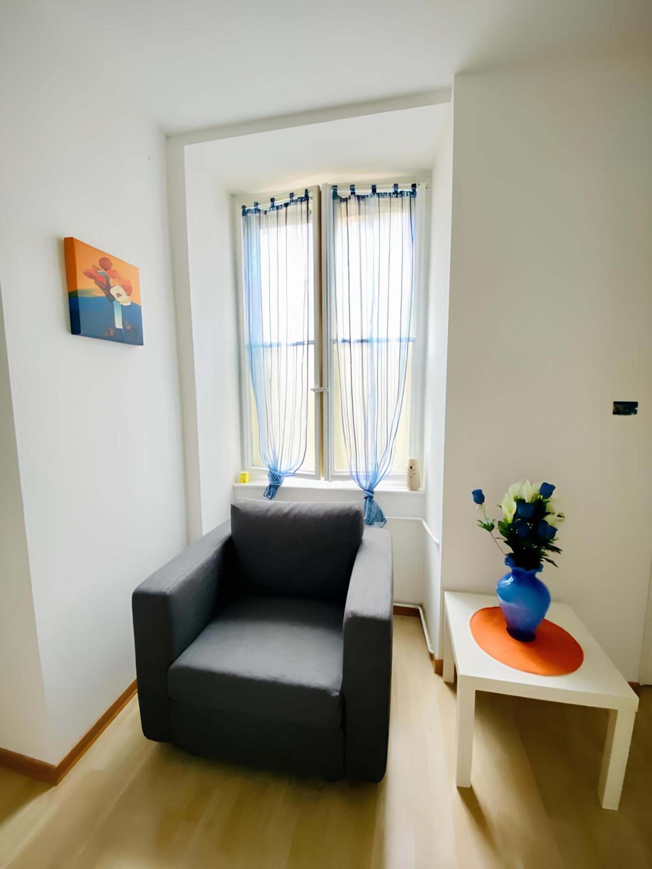 Double Room - Photo 2