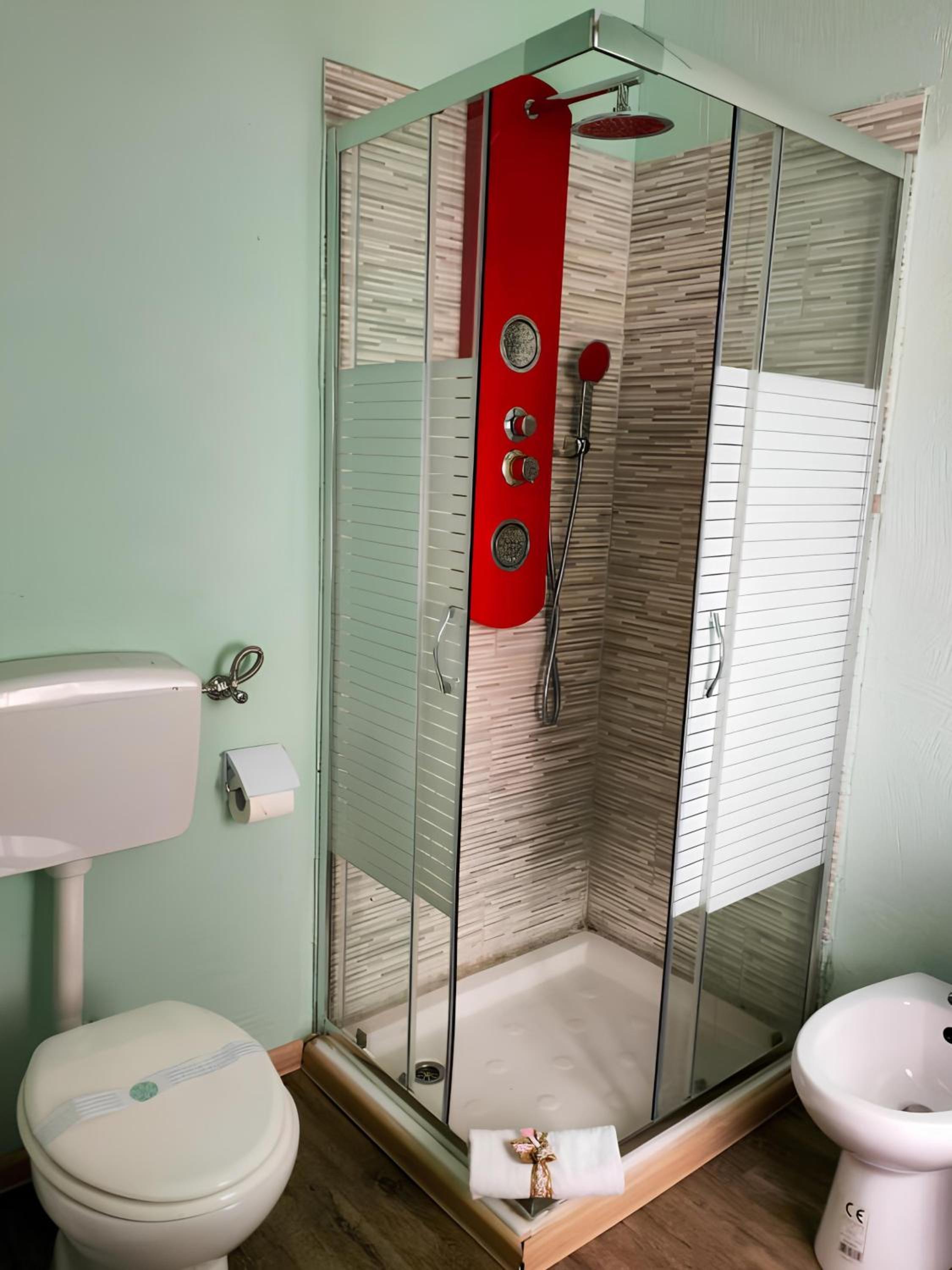 Basic Triple Room - Photo 13