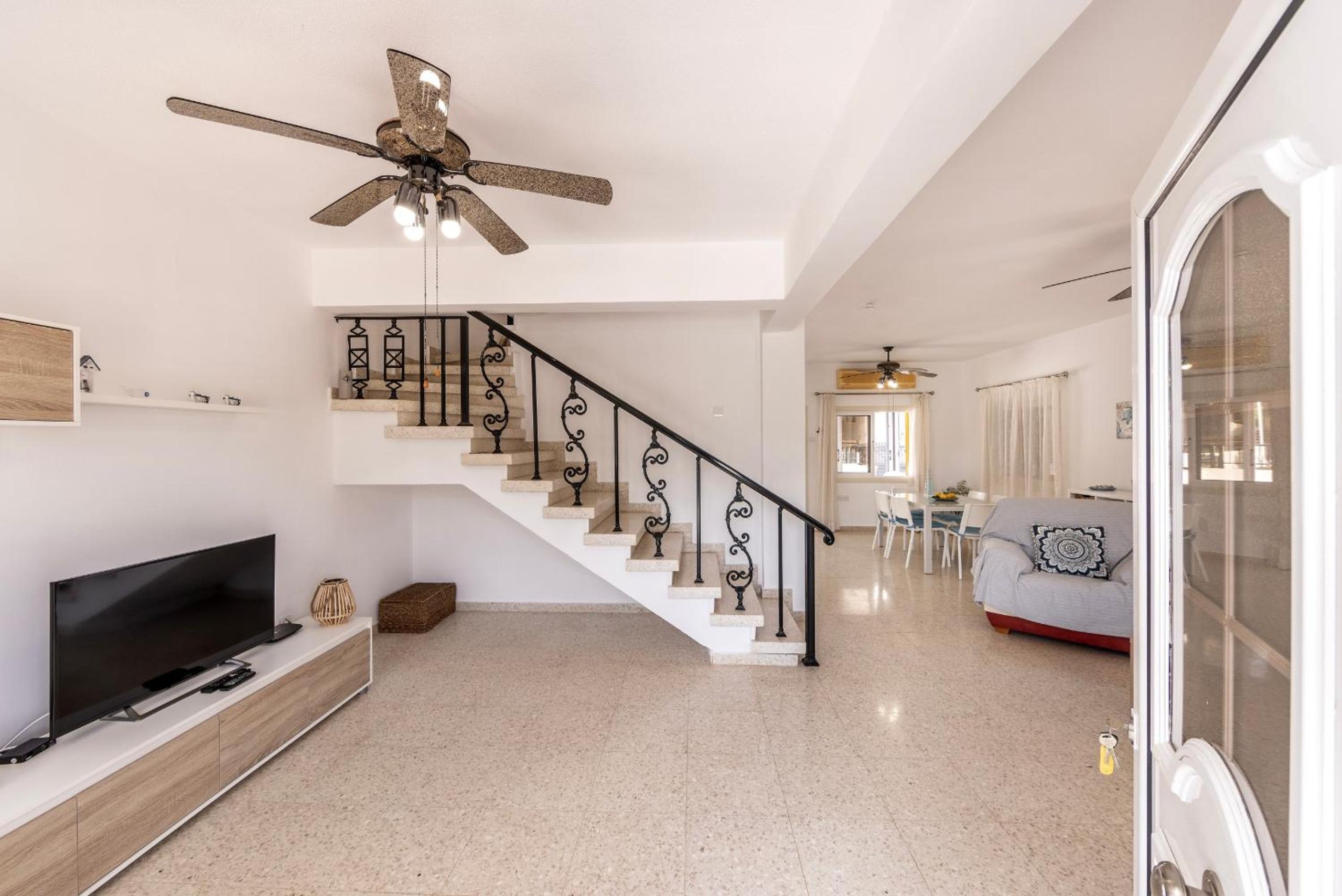 Three-Bedroom Villa photo 1