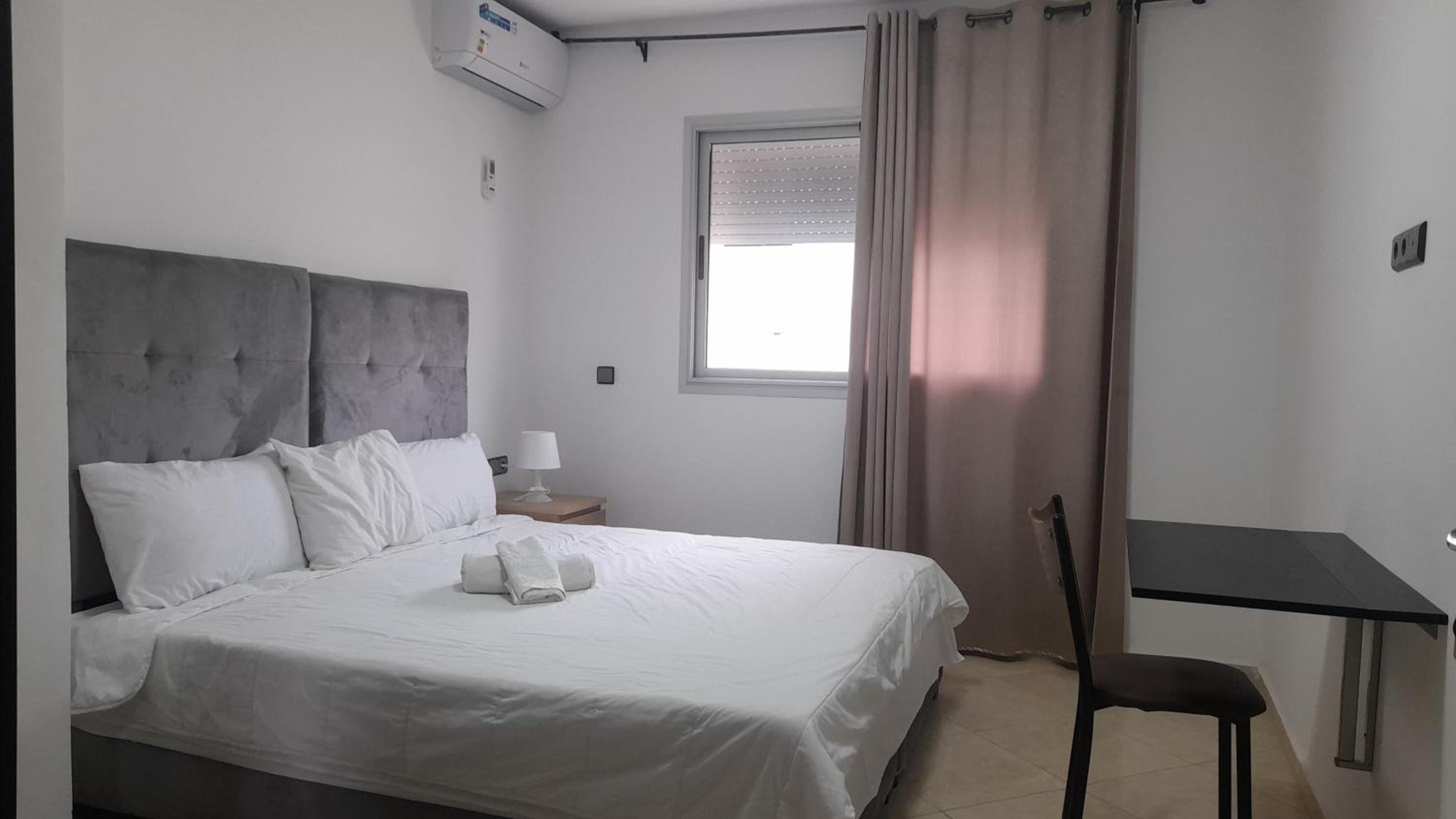 Double Room with Shared Bathroom photo 1