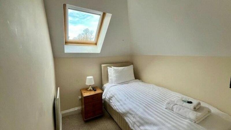 Budget Single Room
