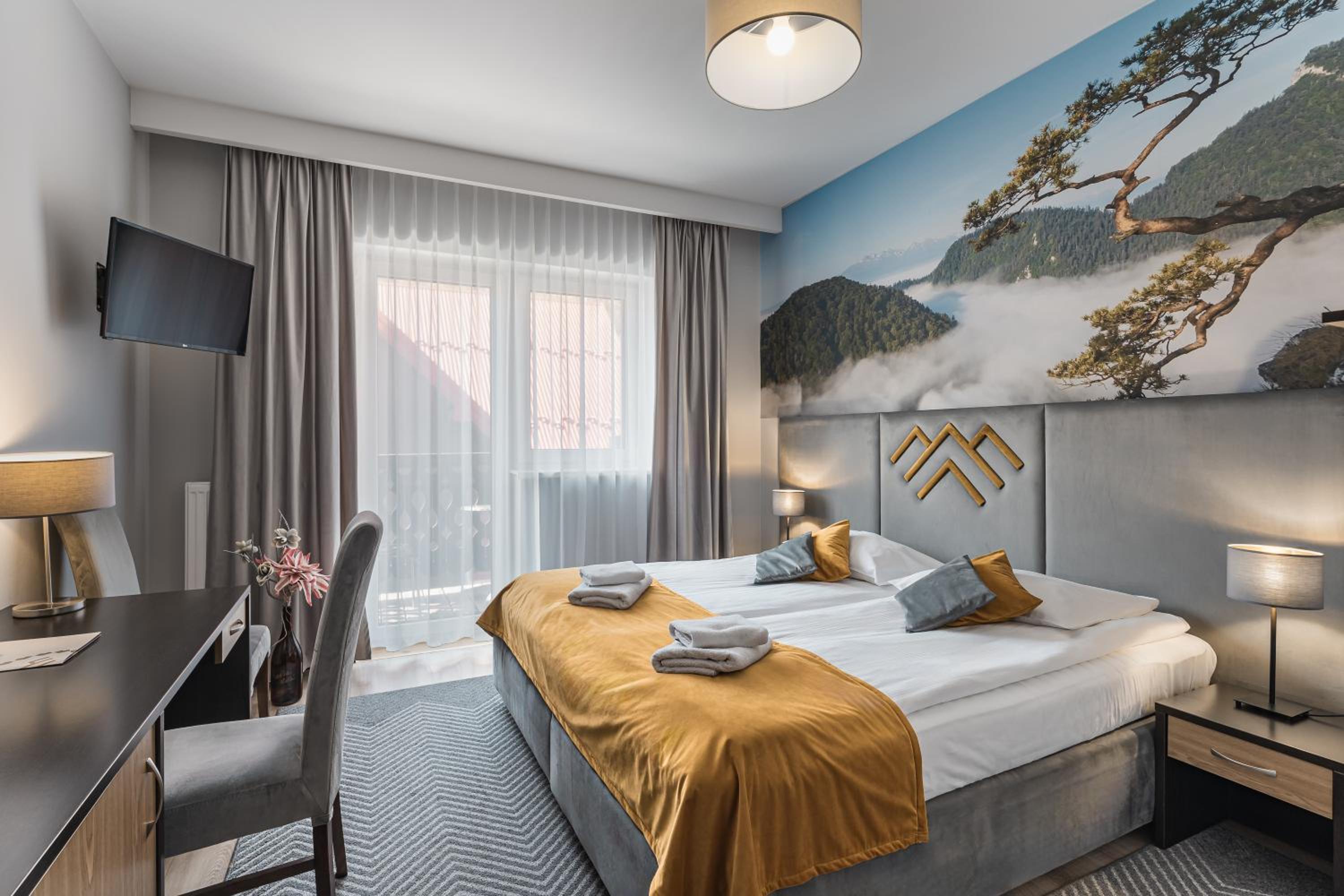 Double or Twin Room with Balcony photo 1