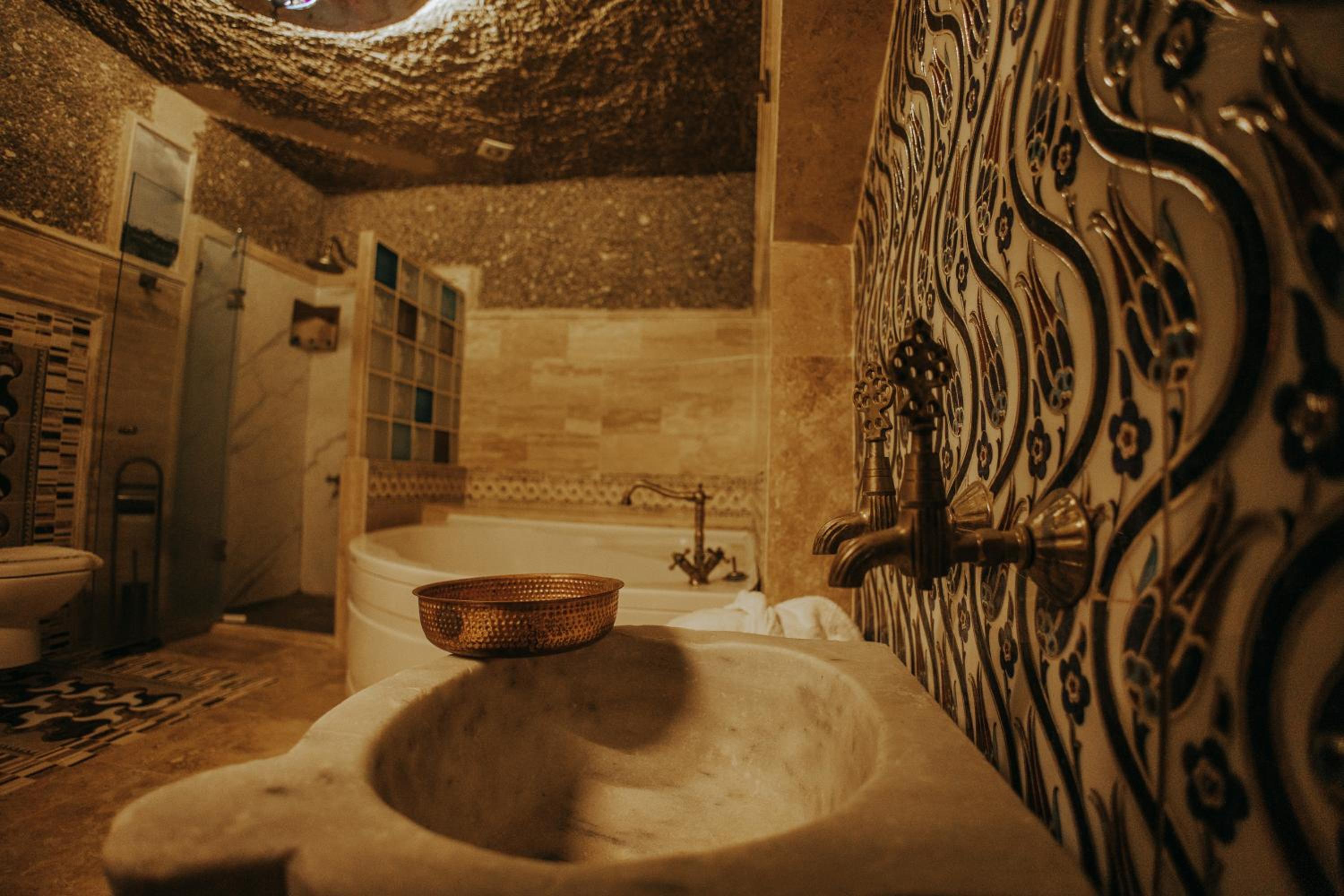 King Cave Suite - Photo 4