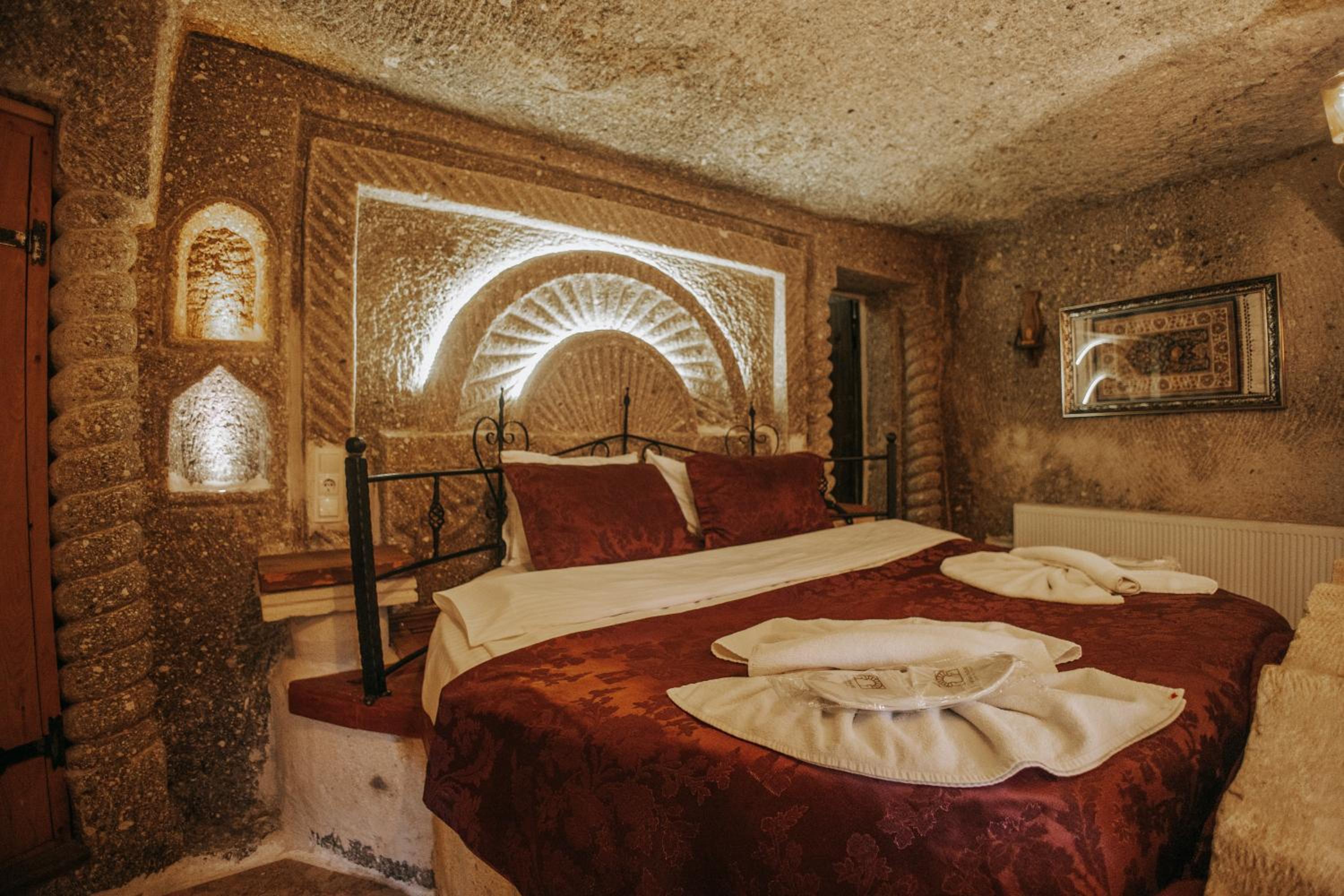 King Cave Suite - Photo 14