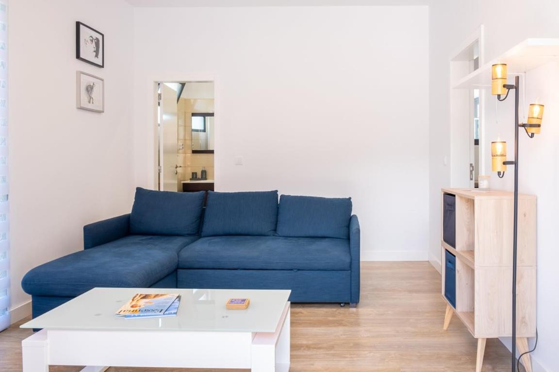One-Bedroom House photo 1