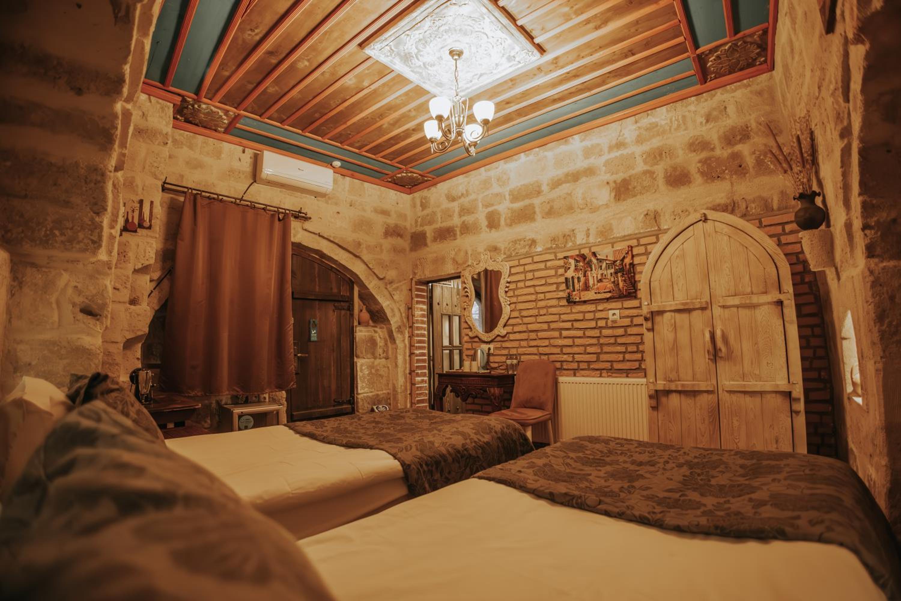 Superior Twin Room - Photo 7