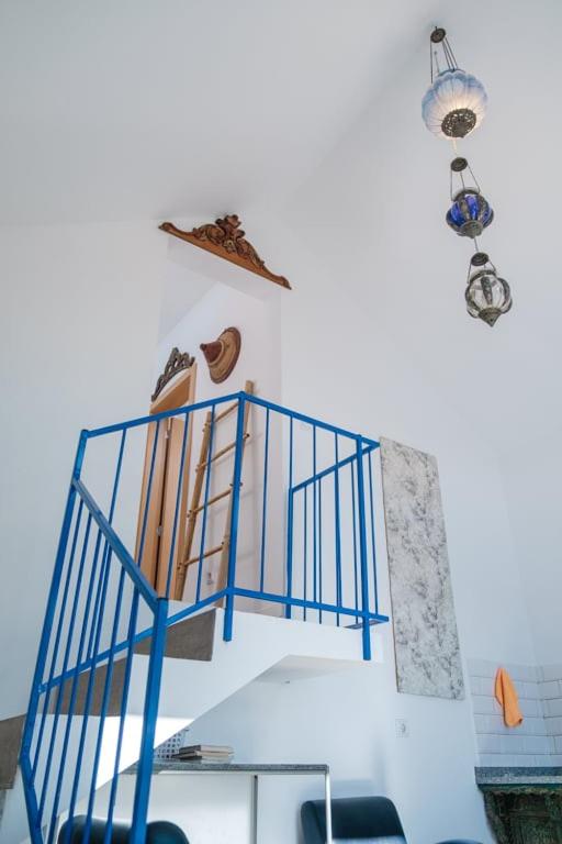 Studio - Photo 19