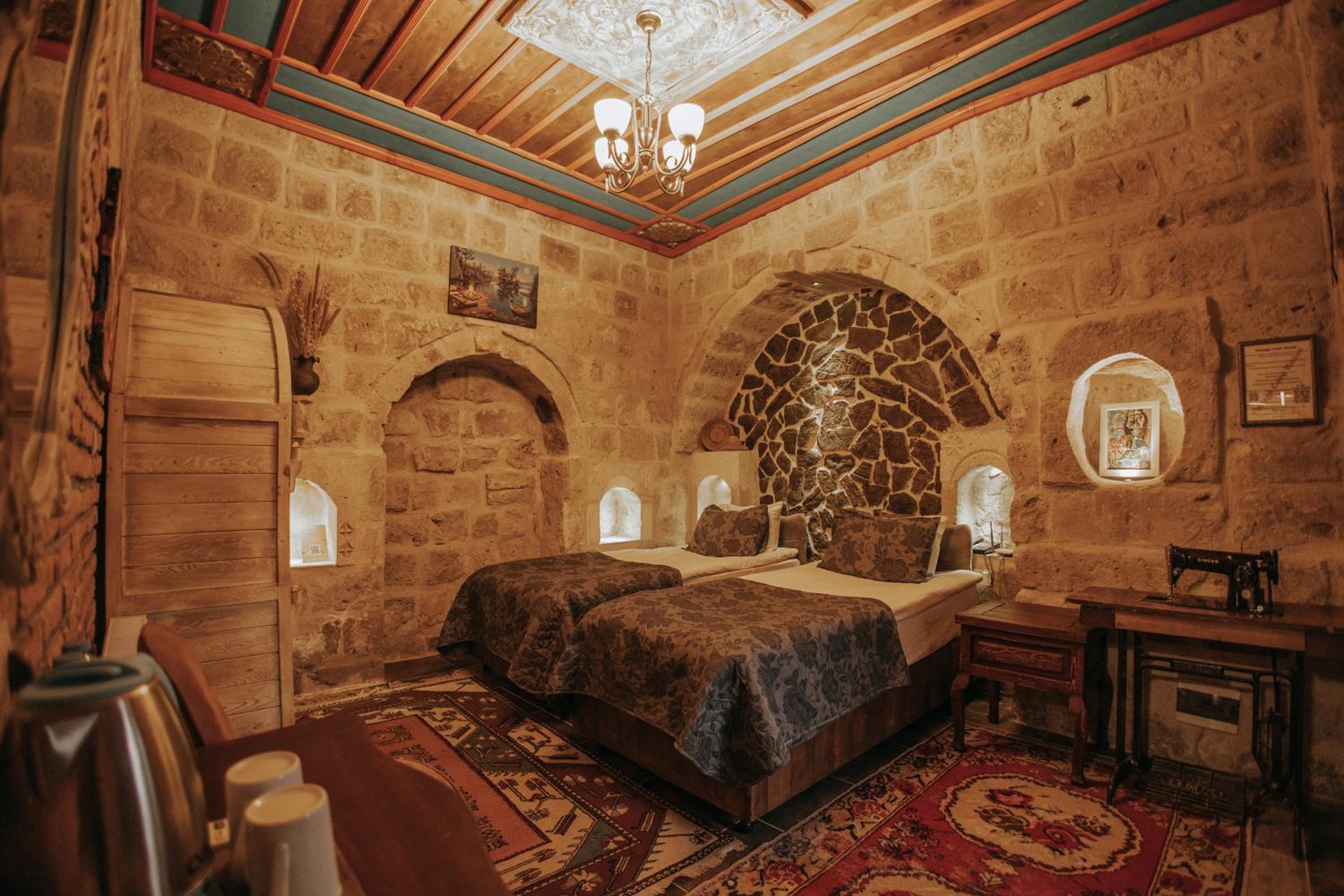 Superior Twin Room - Photo 1