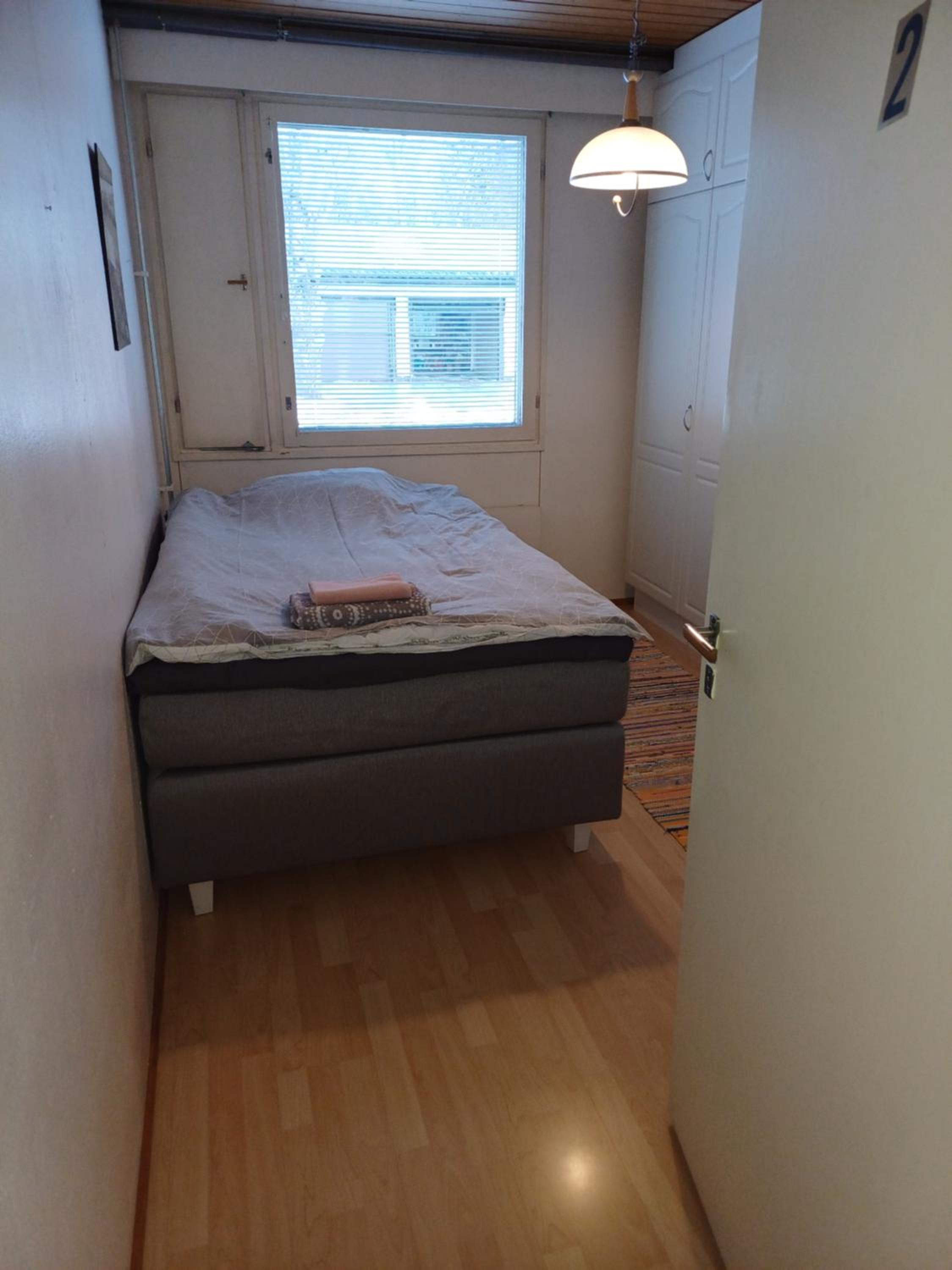 Standard Single Room with Shared Bathroom photo 2