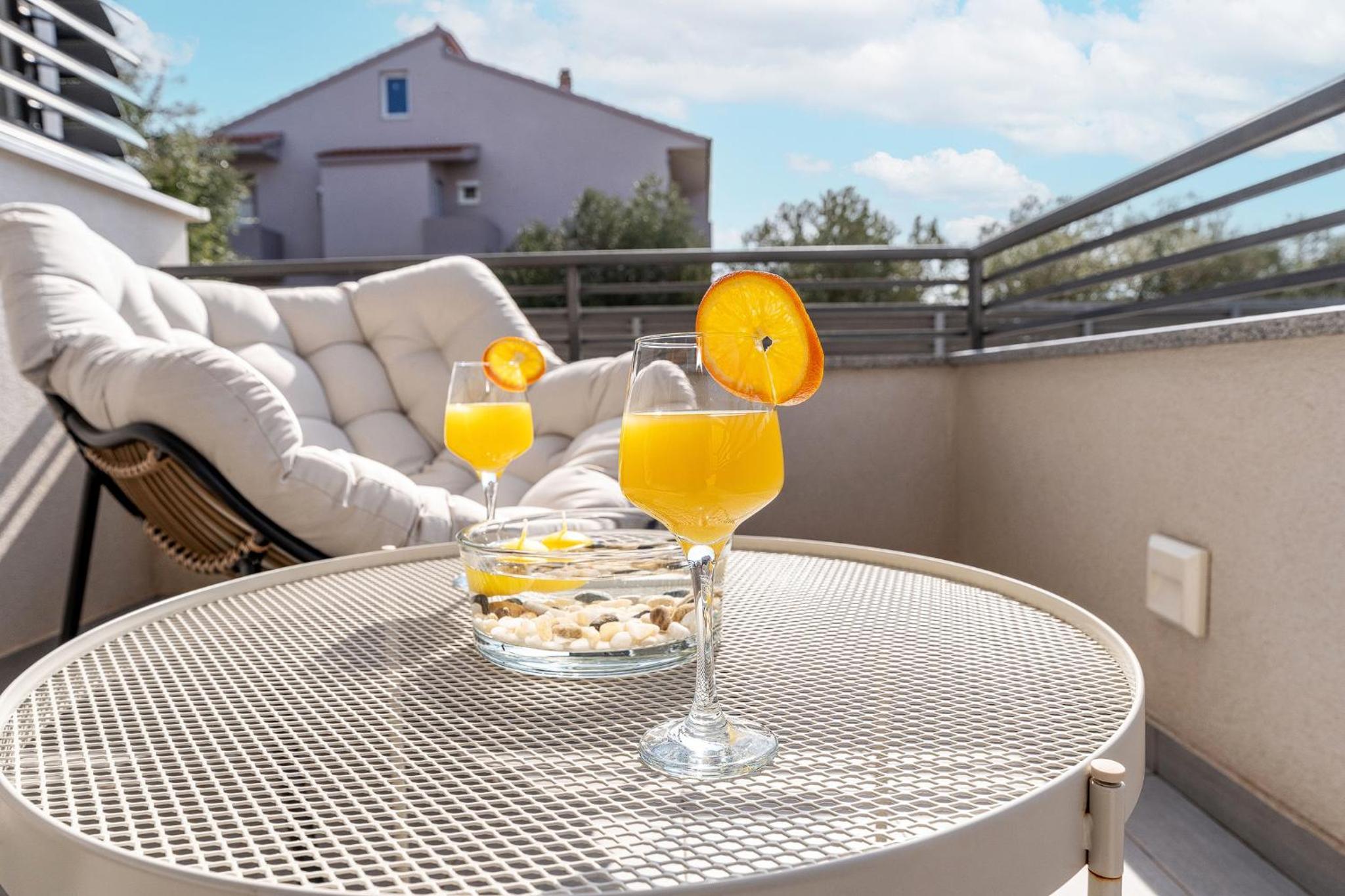 Apartment with Pool and Sea View photo 2