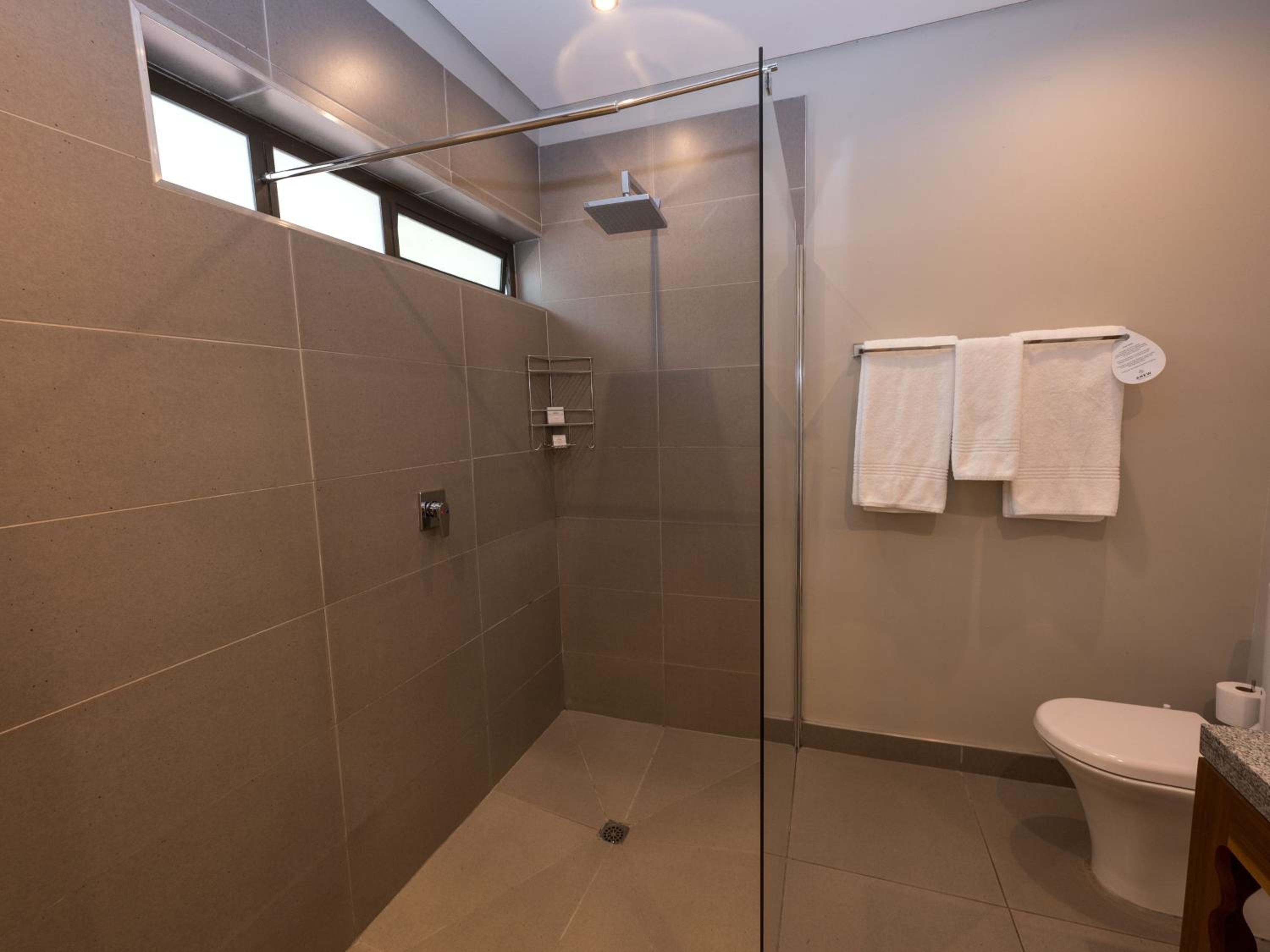 Deluxe Suite - Photo 4