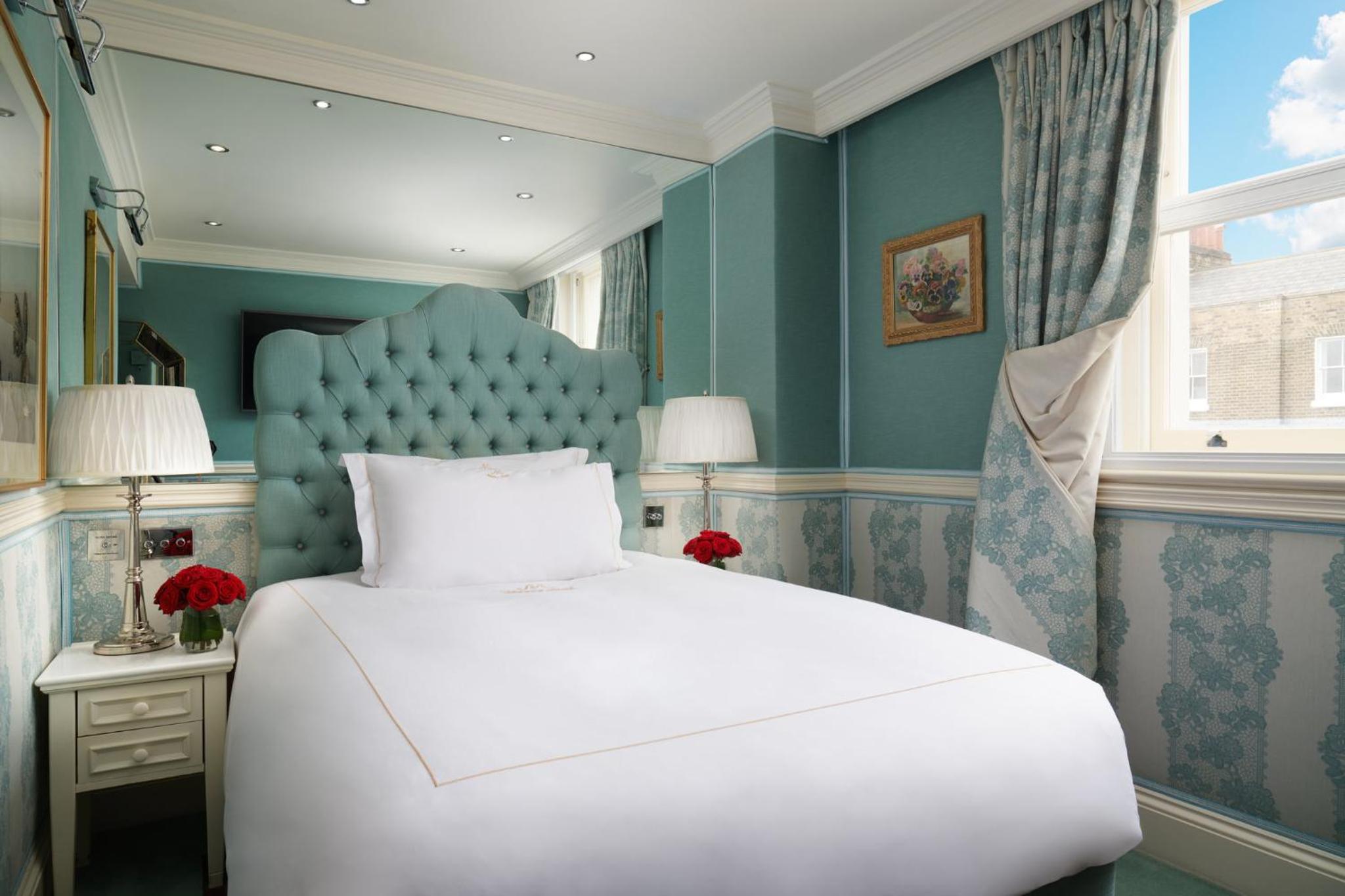 Classic Single Room