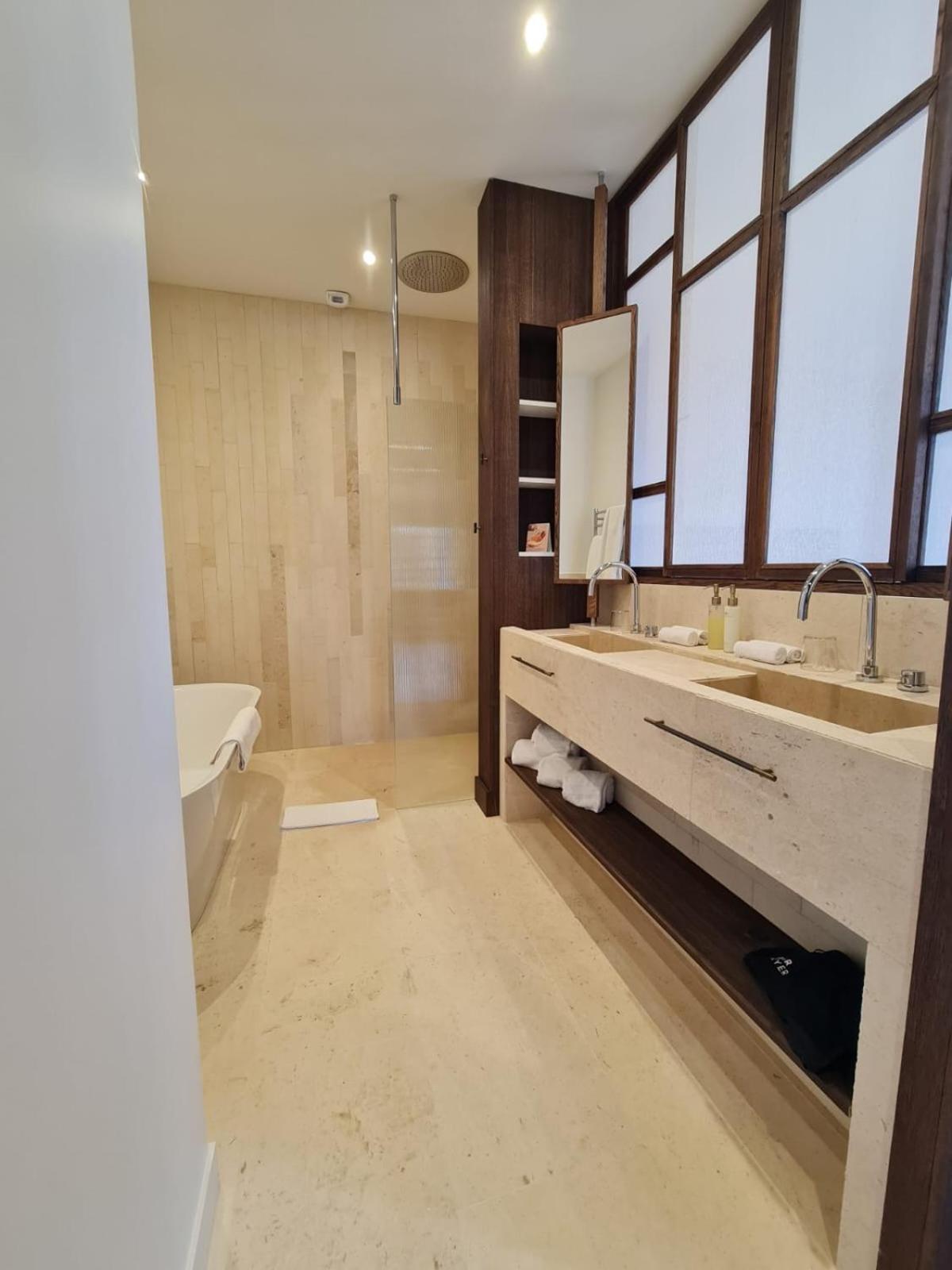 Family Suite - Photo 2
