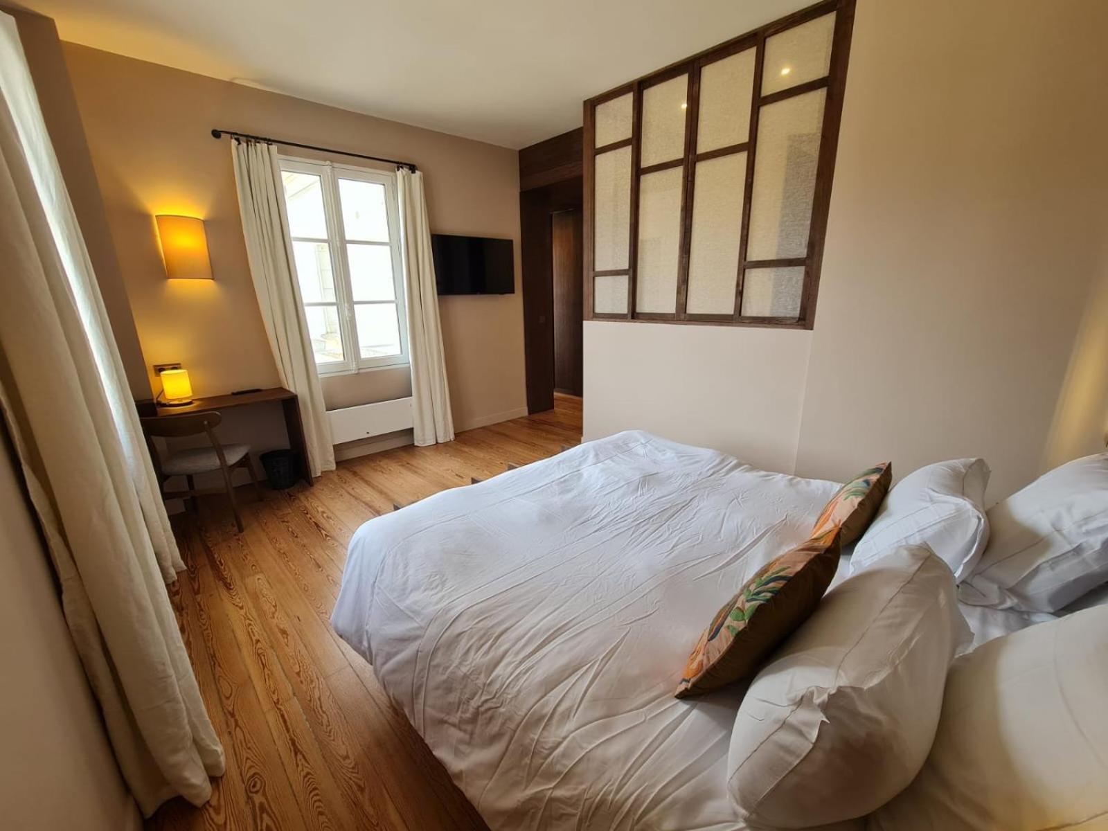 Family Suite - Photo 7