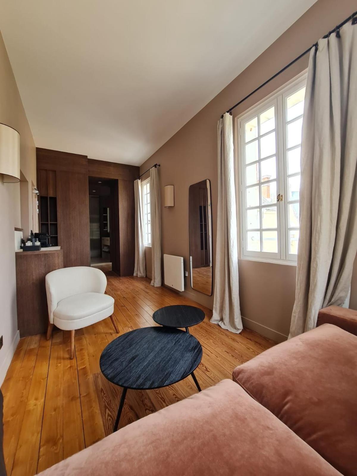 Family Suite - Photo 10