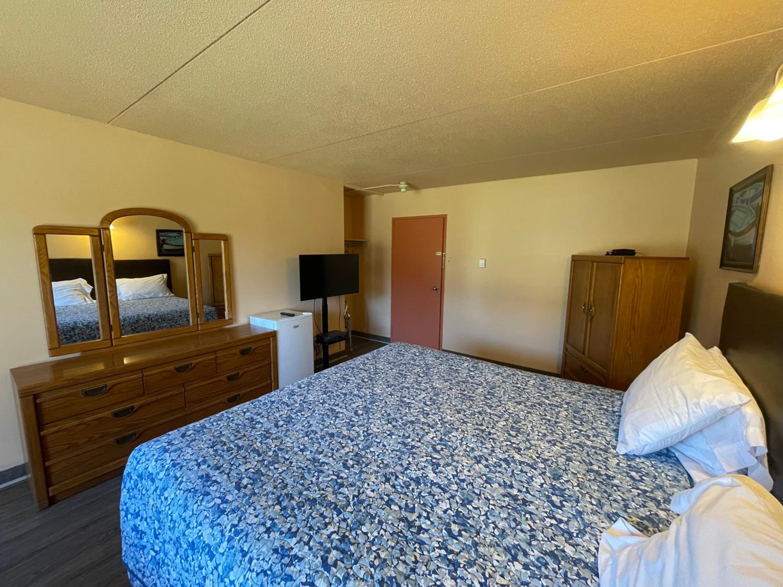 Standard Double Room with Two Double Beds photo 1