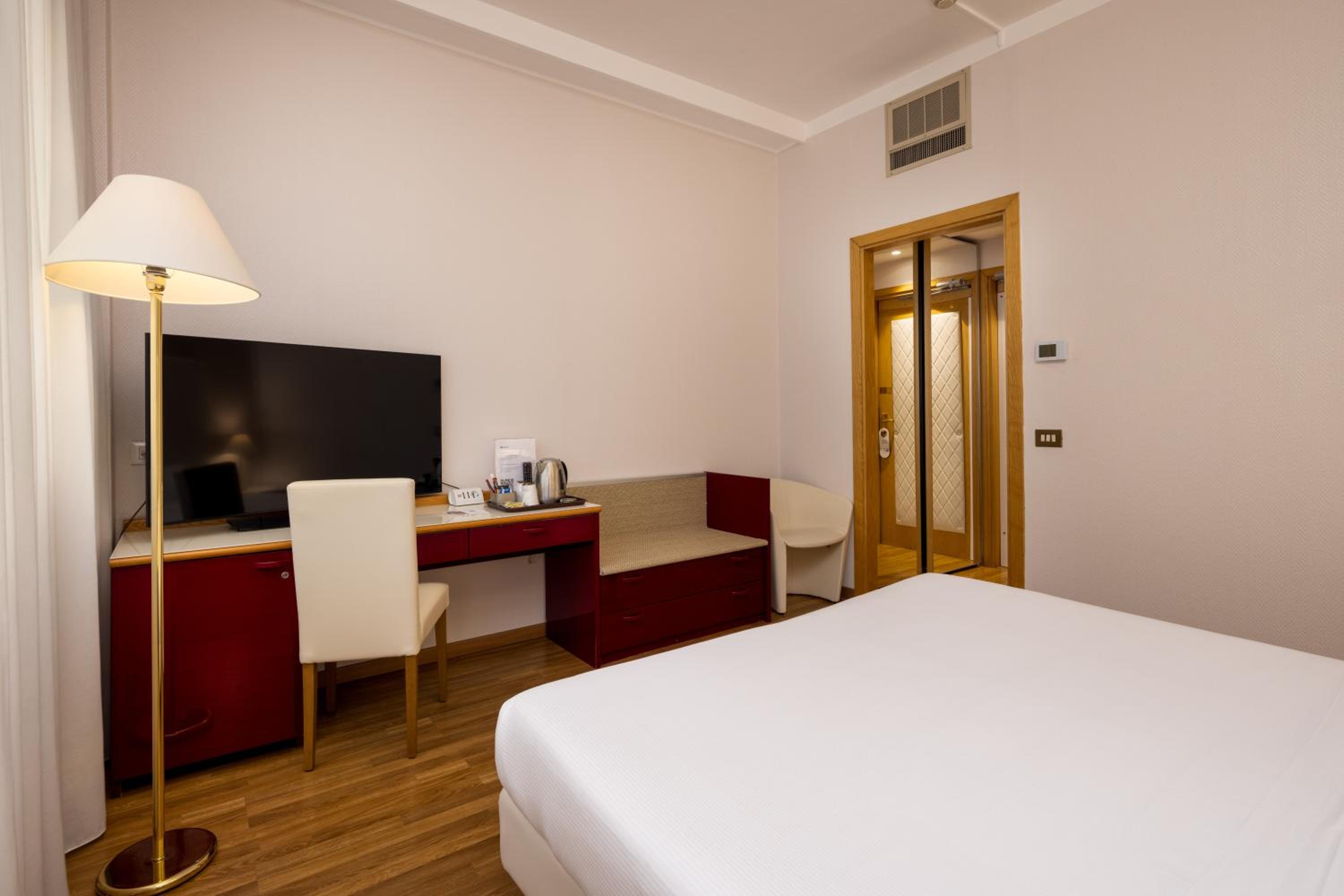 King Room - Photo 8