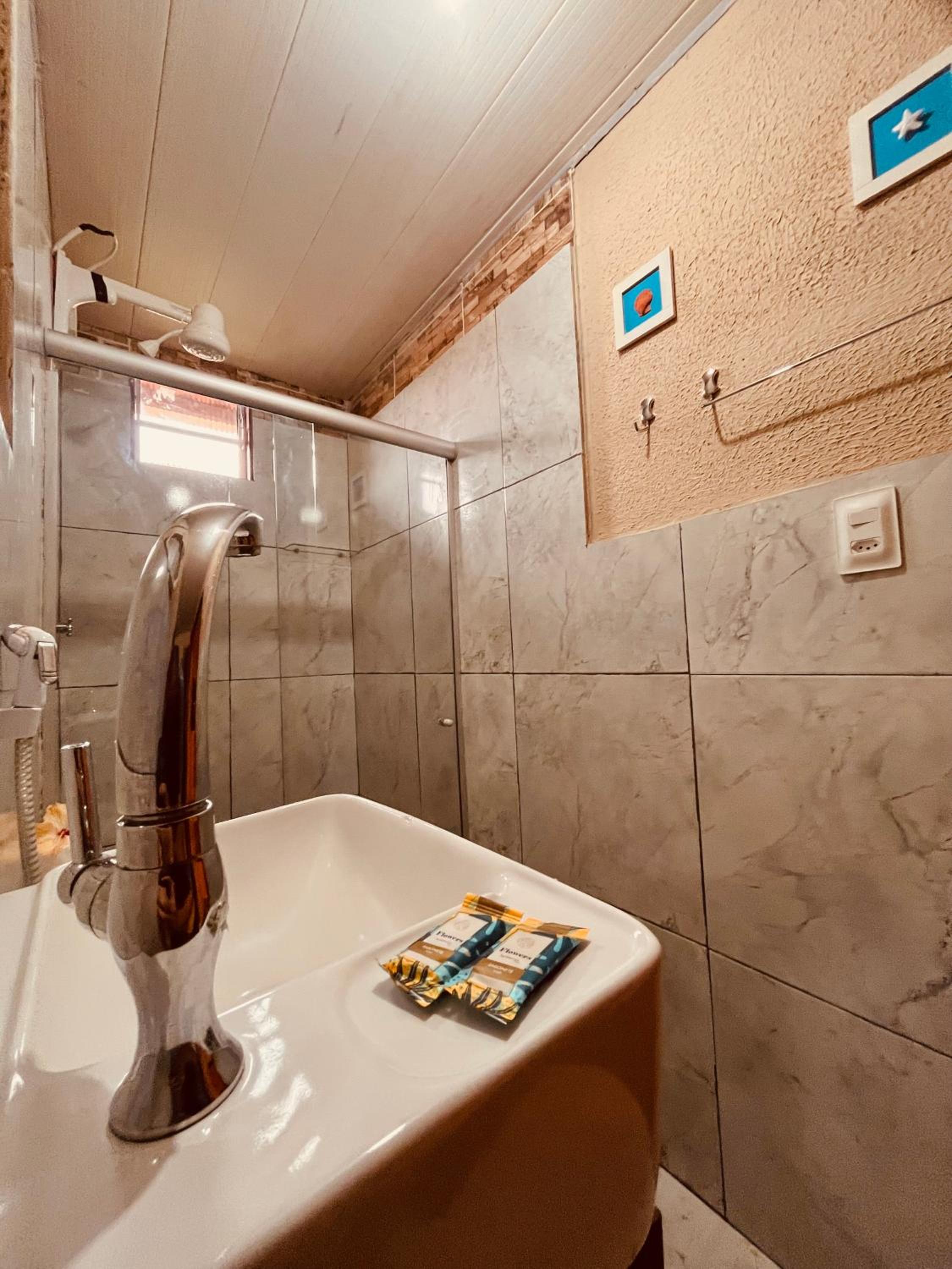 Double Room with Private Bathroom photo 2