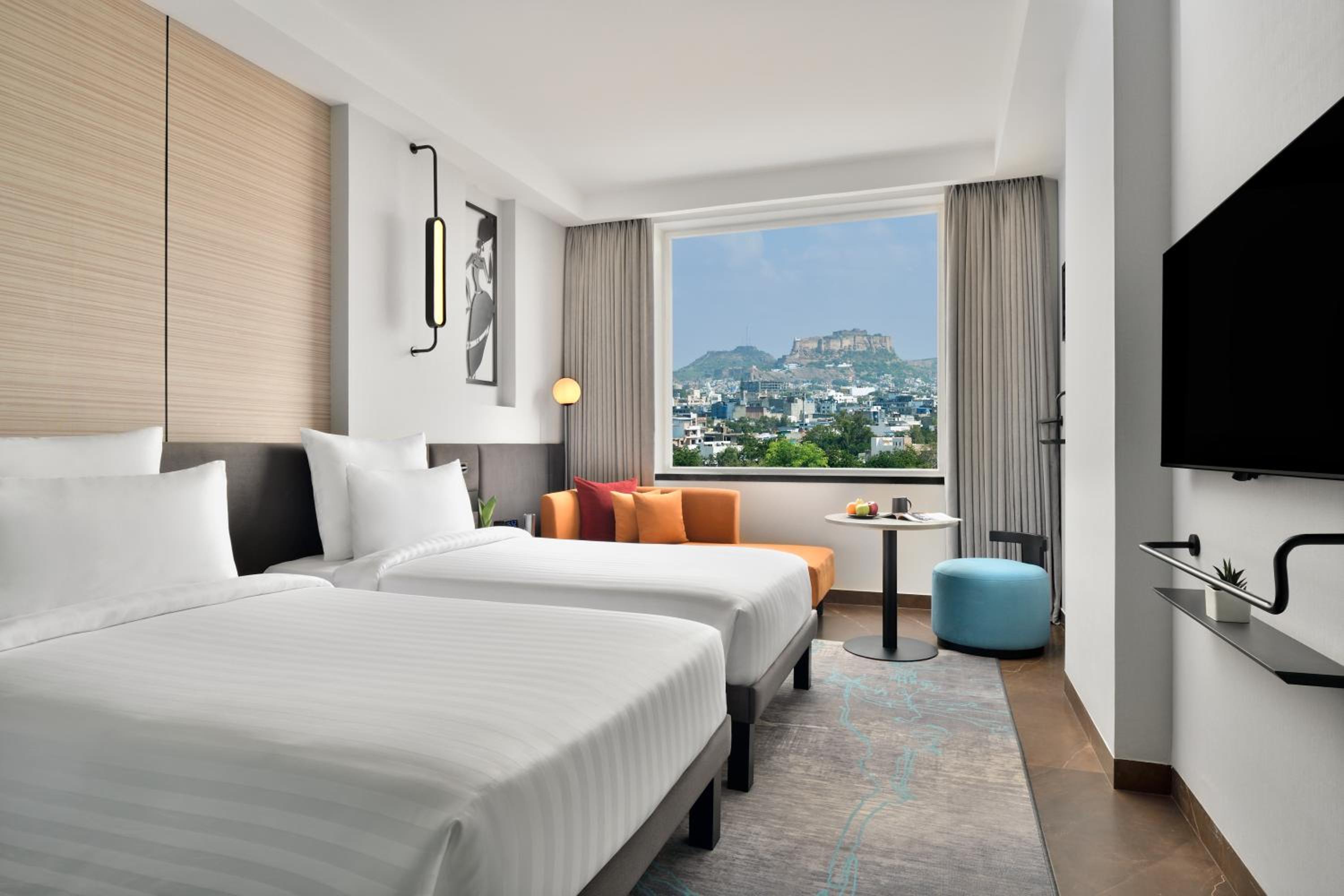 Superior Twin Room with Fort View: 10% Discount on Food & Beverage | 20% Discount on One Spa | Complimentary Welcome Drink | Happy Hours Offer - Buy 2 Get 1 Free on Alcoholic Beverages and Soft Beverages - Photo 2