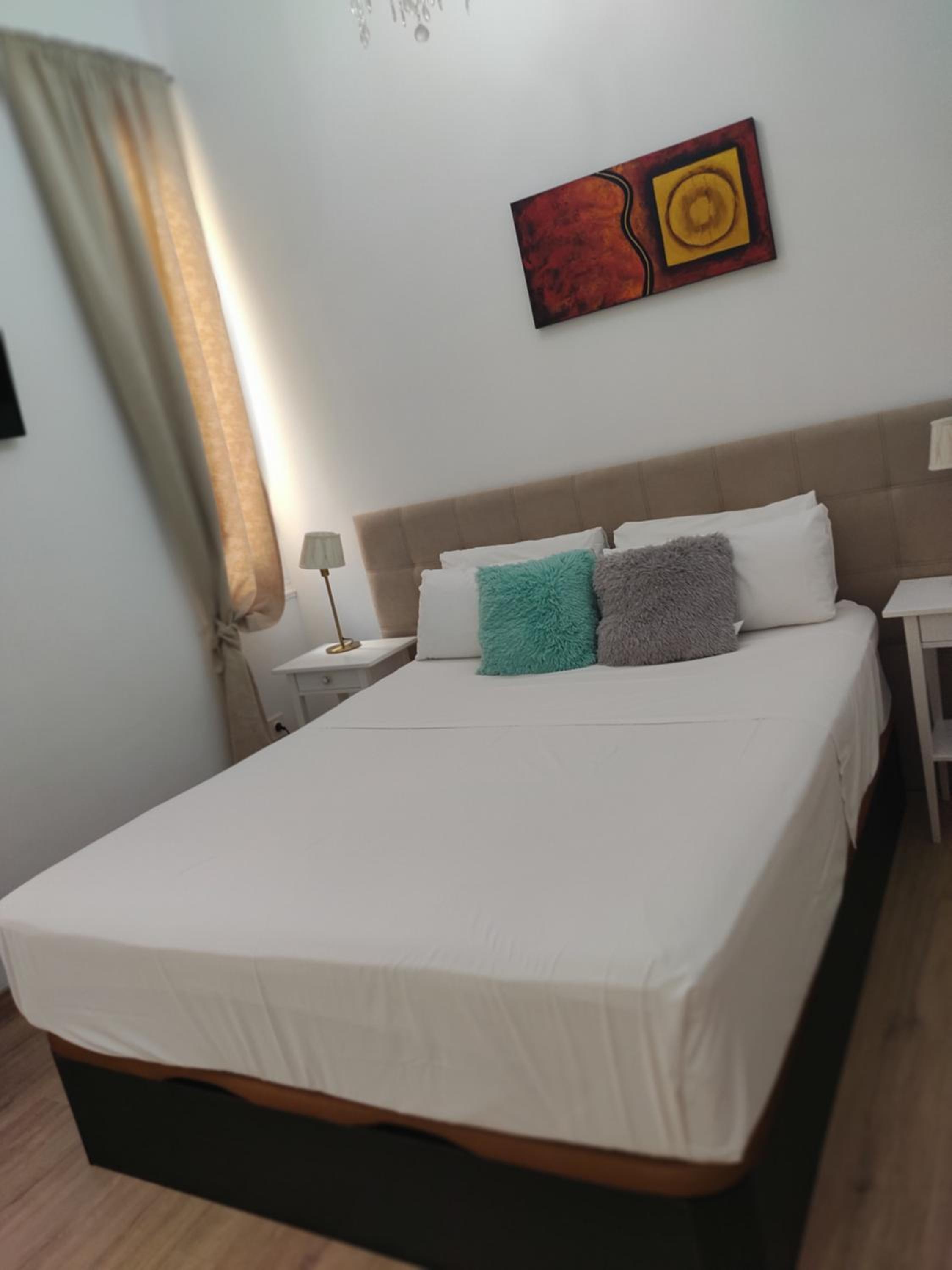 Habitación Estándar con Cama Queen y Baño Privado Interno